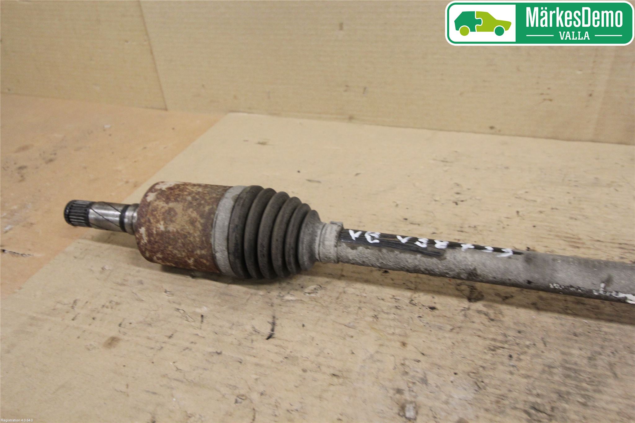 Volvo V70 08-13 Drivaxel Bak Vänster