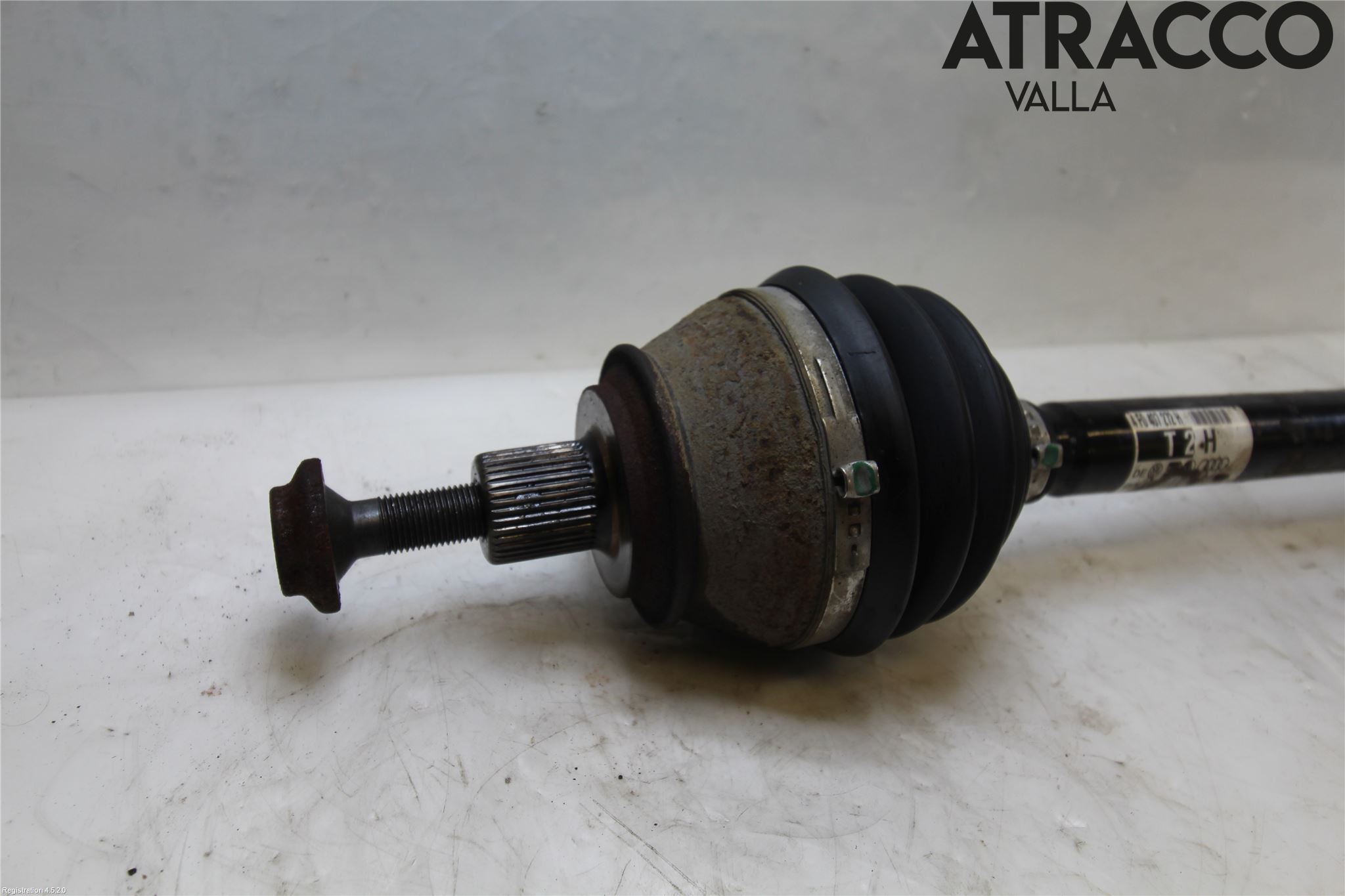Audi A6/S6     05-11 Drivaxel Fram Höger