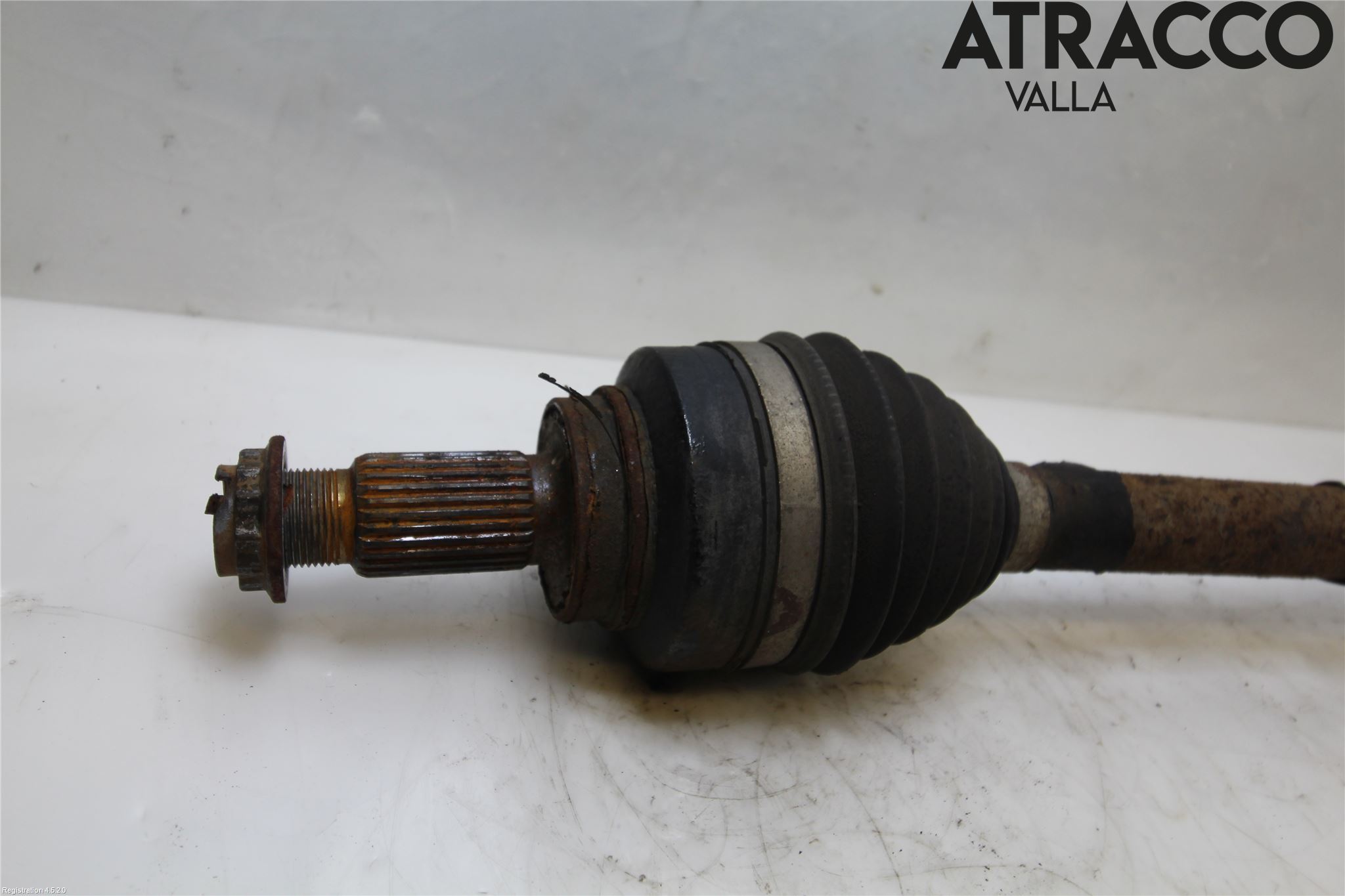 BMW 3 F30/F31/F80 12-19 Drivaxel Bak Vänster