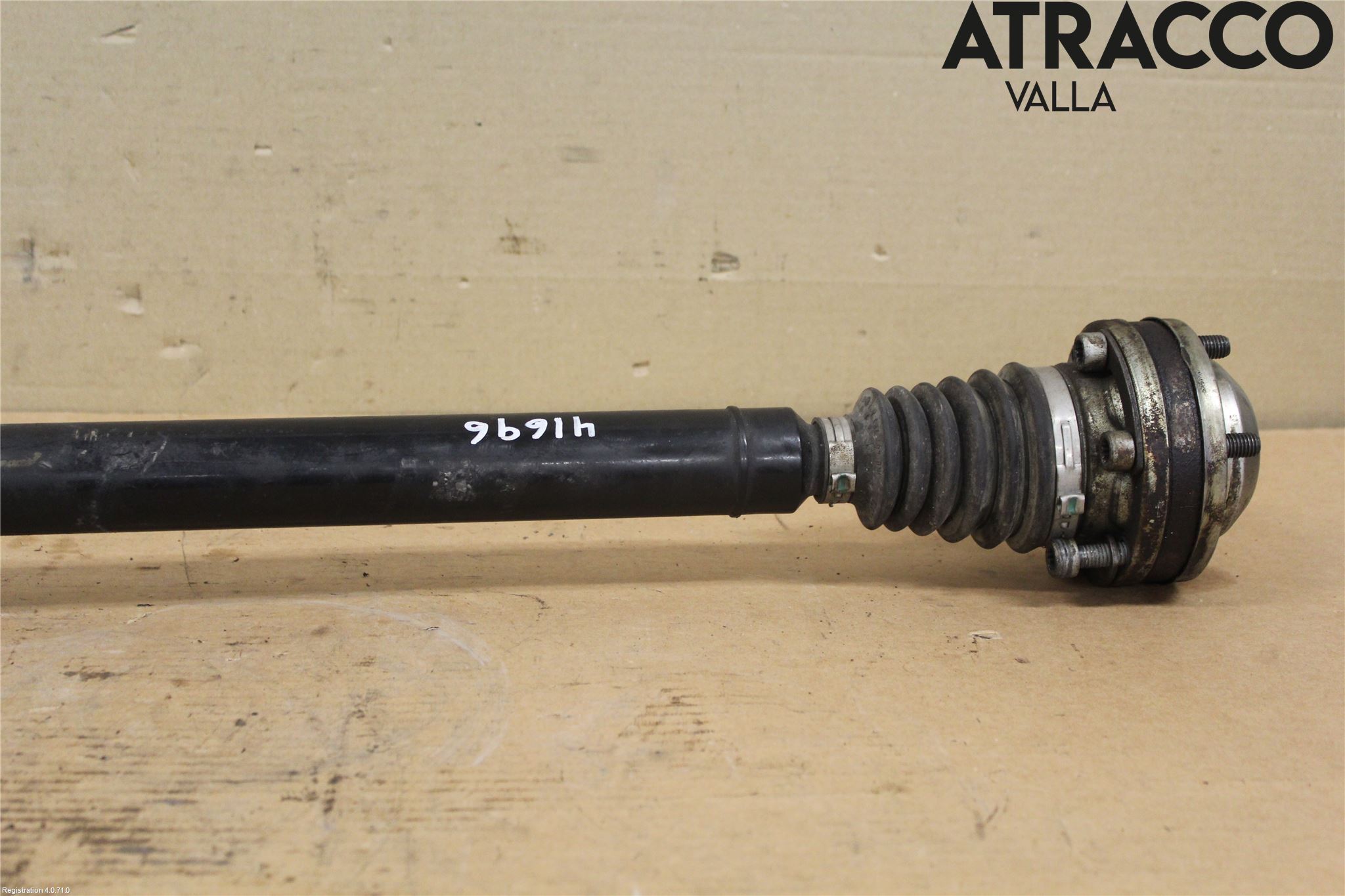 Volkswagen VW PASSAT 11-14 Drivaxel Fram Höger