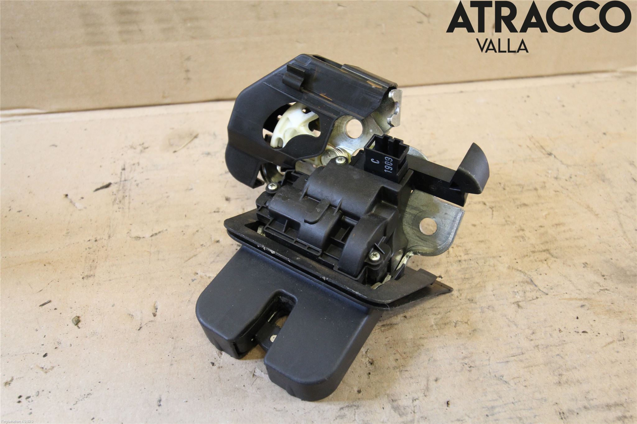 Audi A4/S4 08-11 Låskista Baklucka