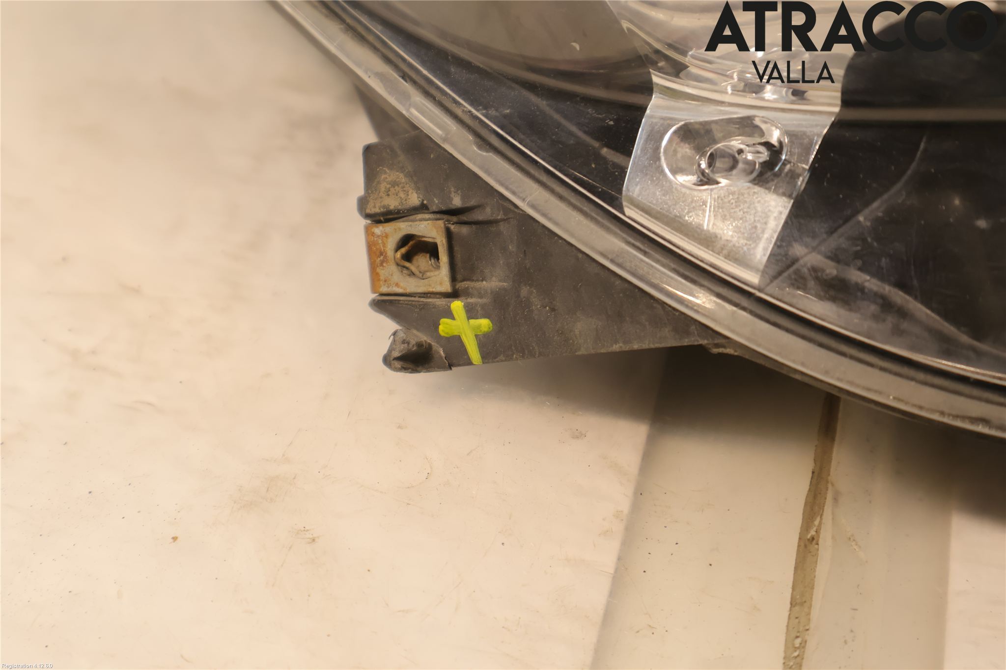 Opel INSIGNIA 09-16 Strålkastare Höger