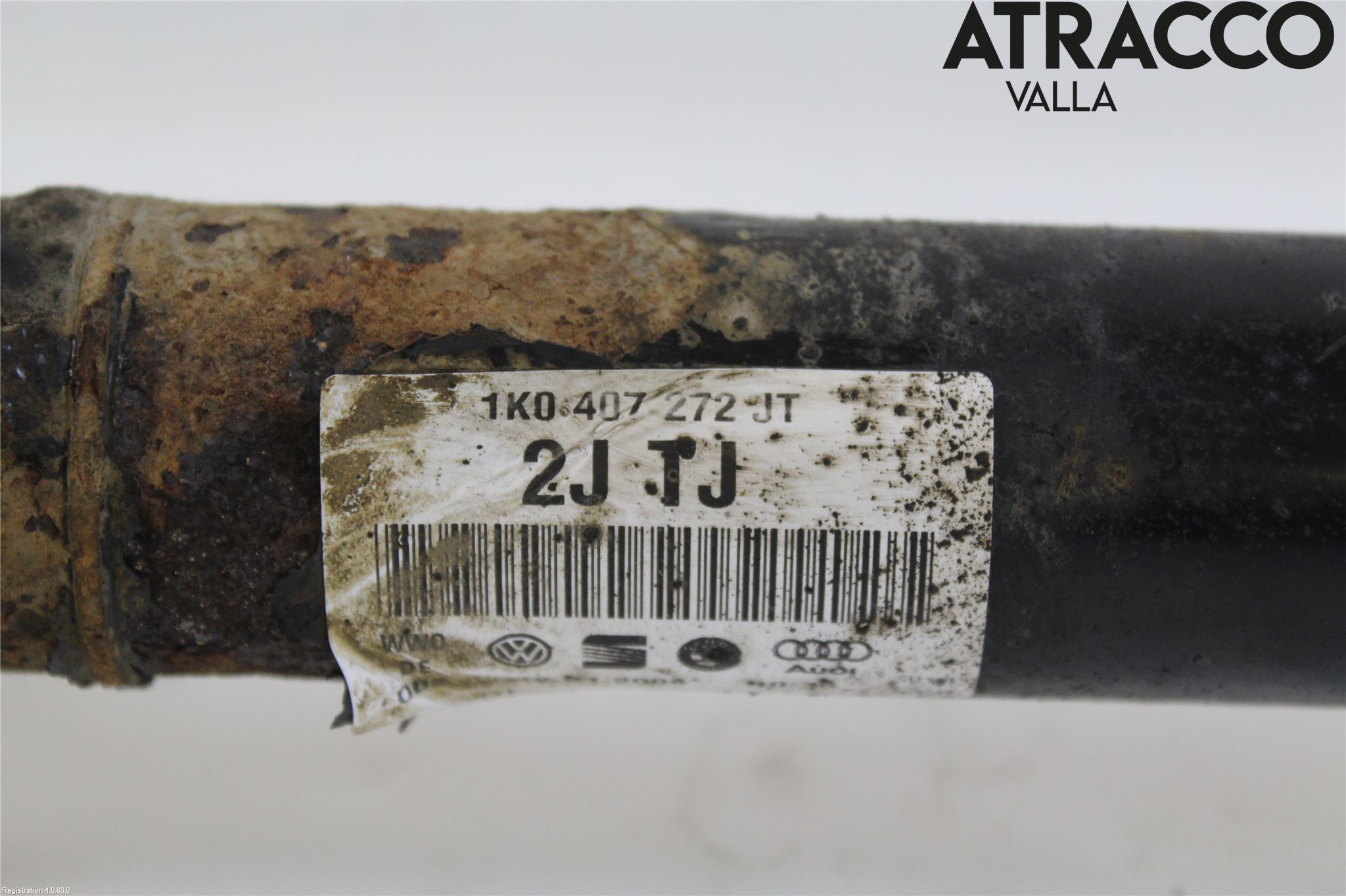 Volkswagen VW GOLF V 04-09 Drivaxel Fram Höger