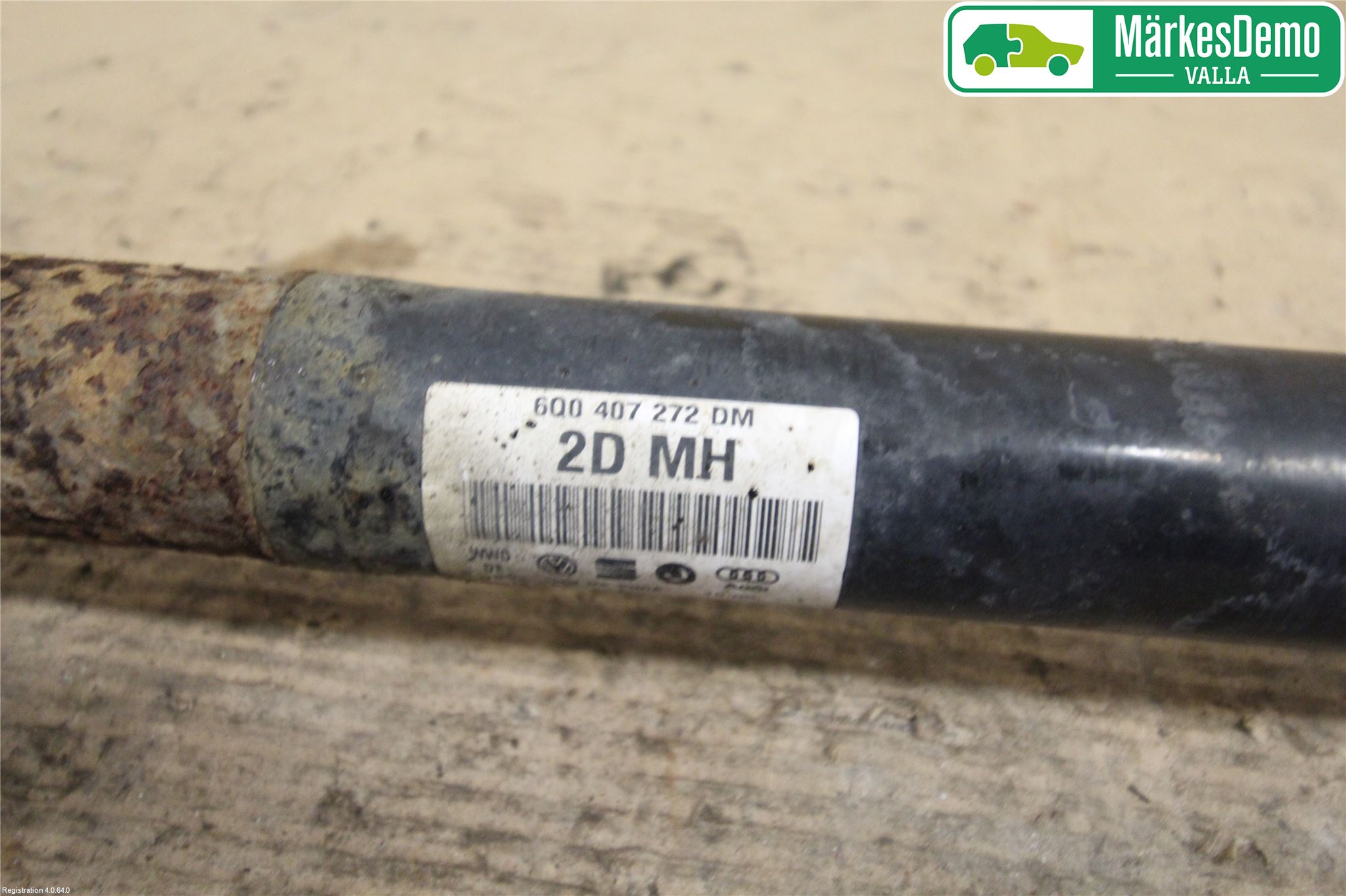 Skoda PRAKTIK Drivaxel Fram Höger