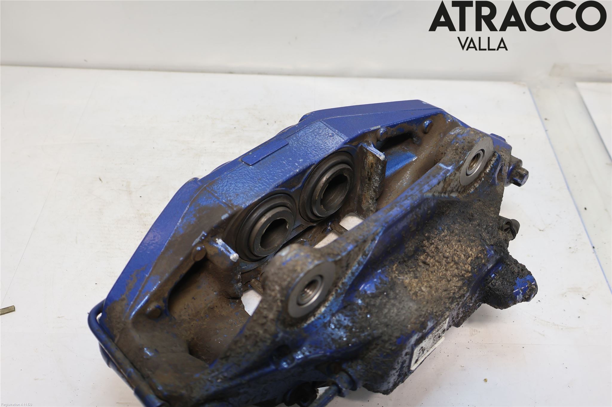 BMW 5 G30/G31/F90 17-23 Bromsok Fram Höger