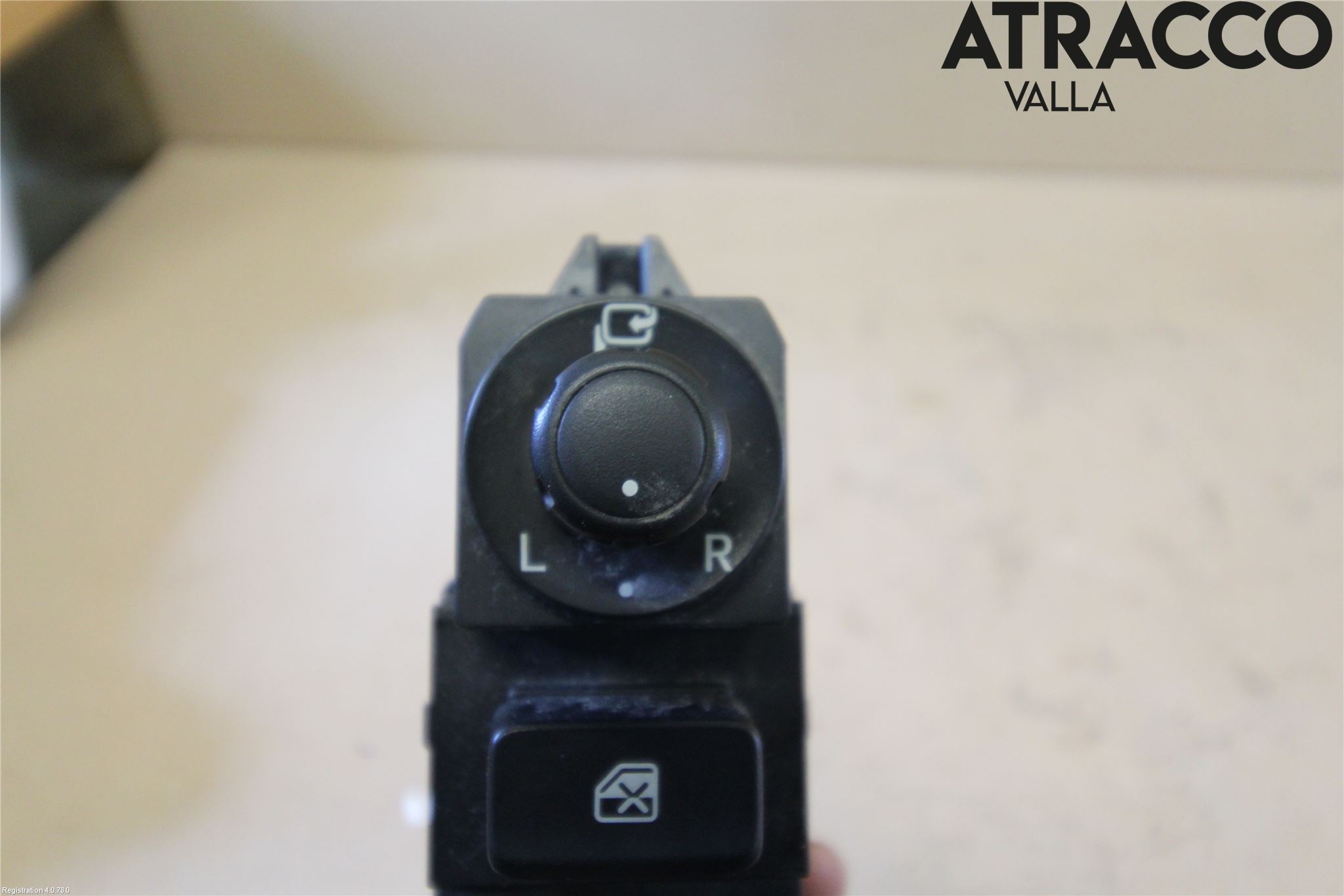 Mazda 3 III 14-19 Strömställare Elhiss