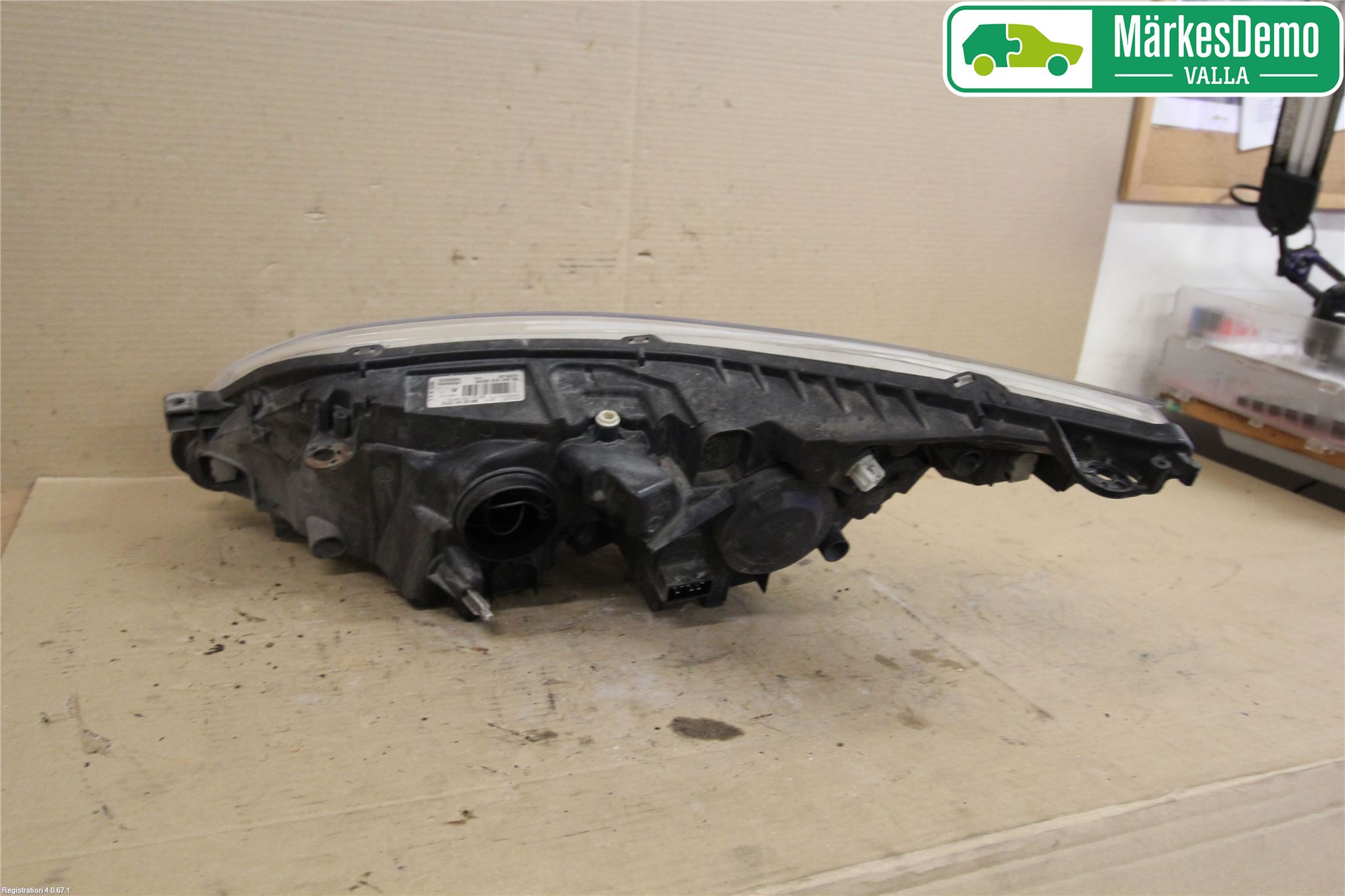 Citroen C4 I   05-10 Strålkastare Höger