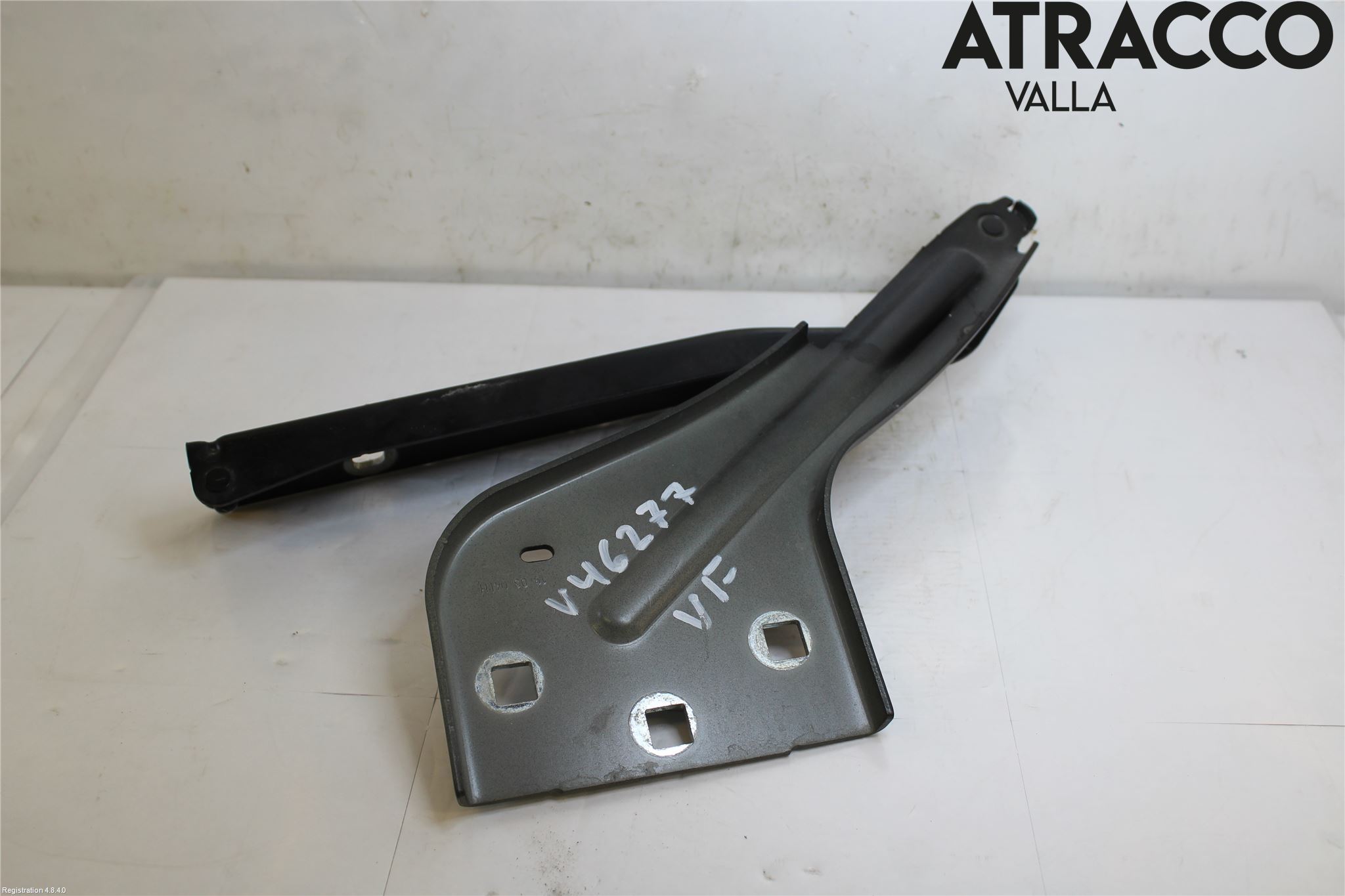 Jaguar F-PACE Huvgångjärn