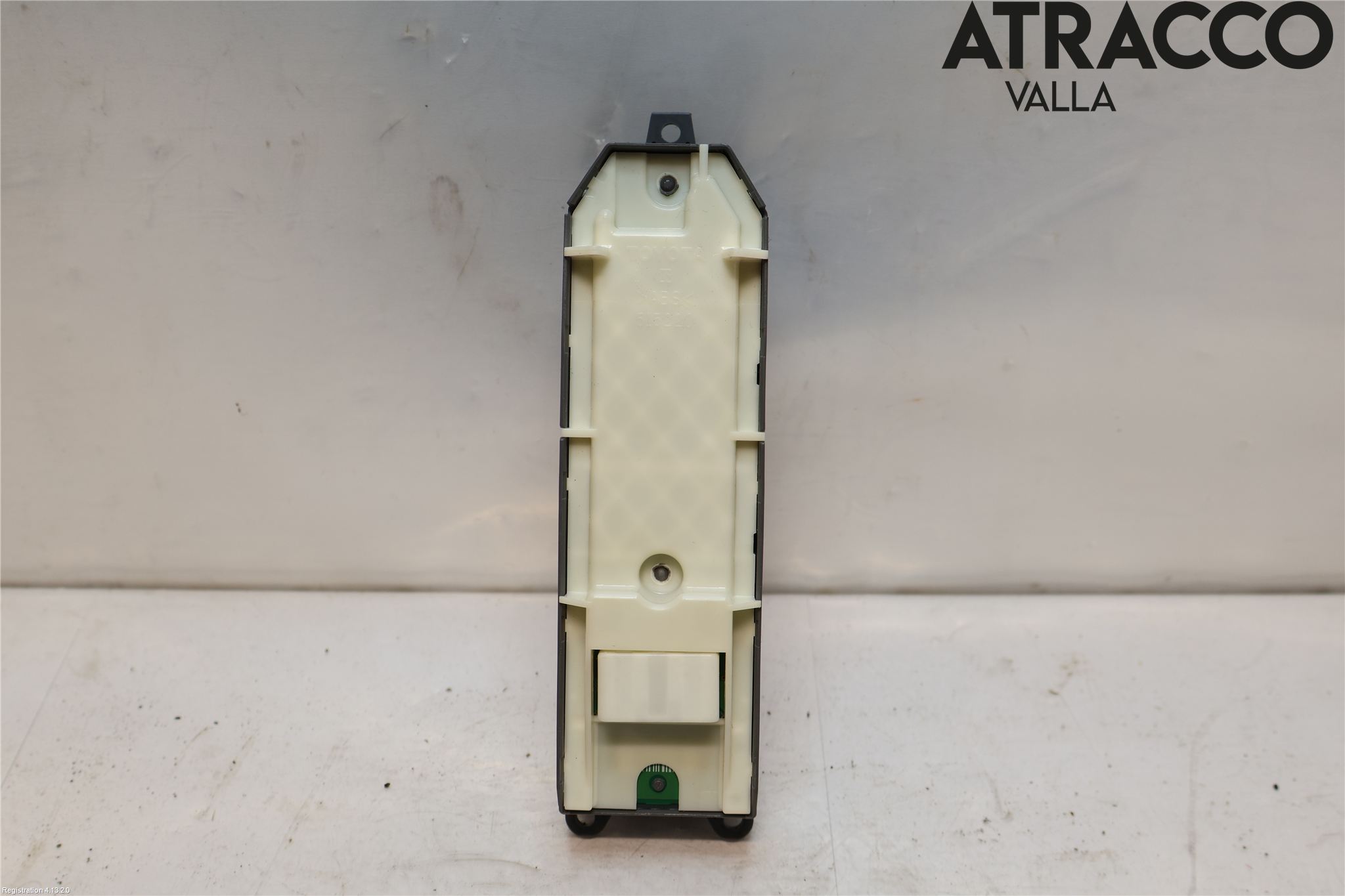 Toyota AURIS 13-19 Strömställare Elhiss