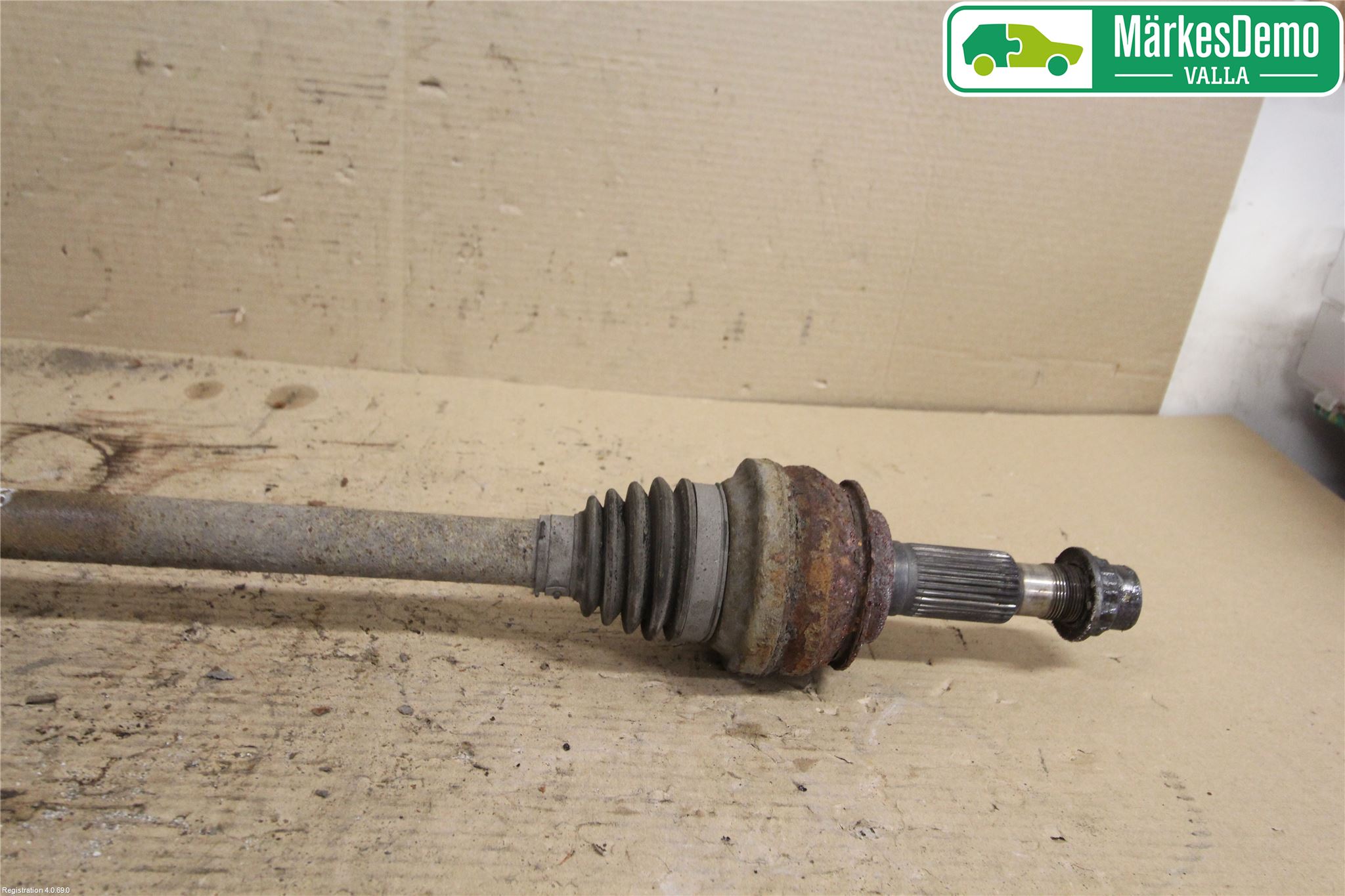 Lexus IS 220d/250/350 06-13 Drivaxel Bak Vänster