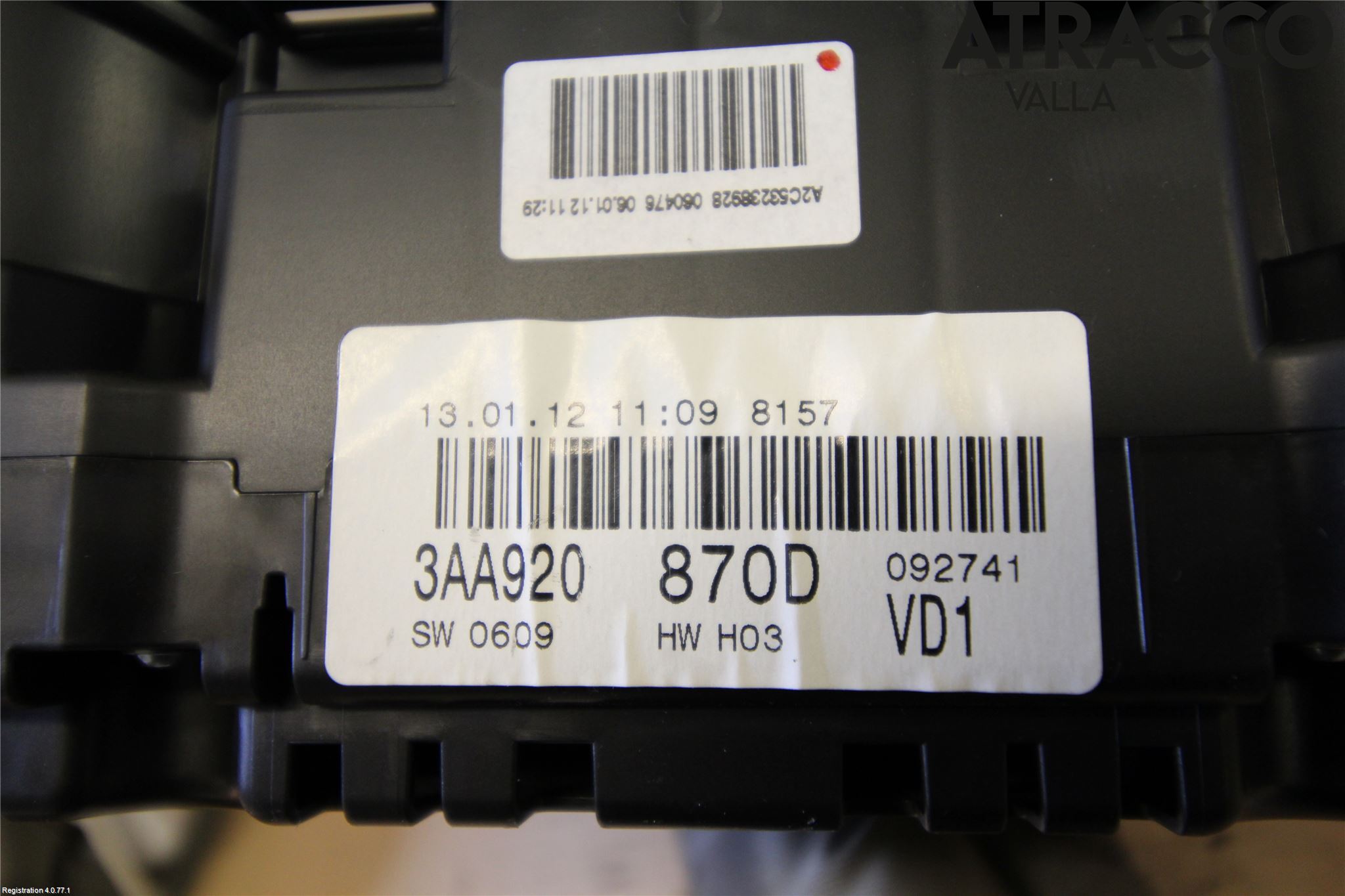 Volkswagen VW PASSAT 11-14 Instrument Komb