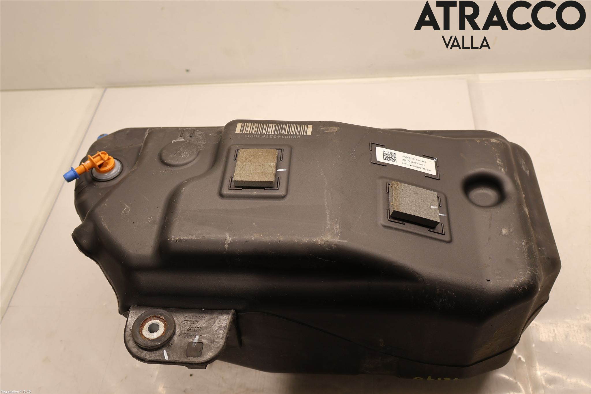 BMW 5 F10/F11/F18 09-17 Adblue Tank