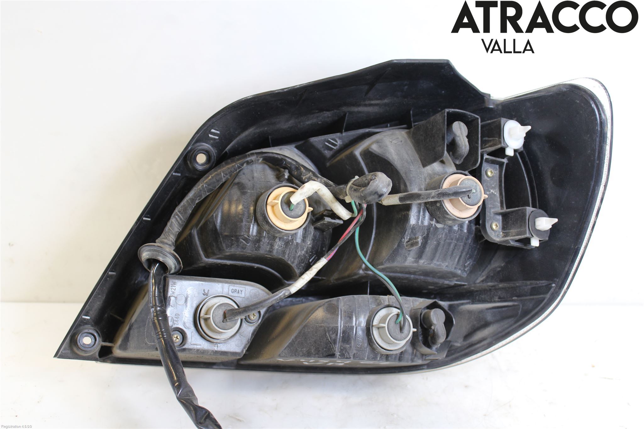 Mitsubishi OUTLANDER 01-07 Bakljus Vänster