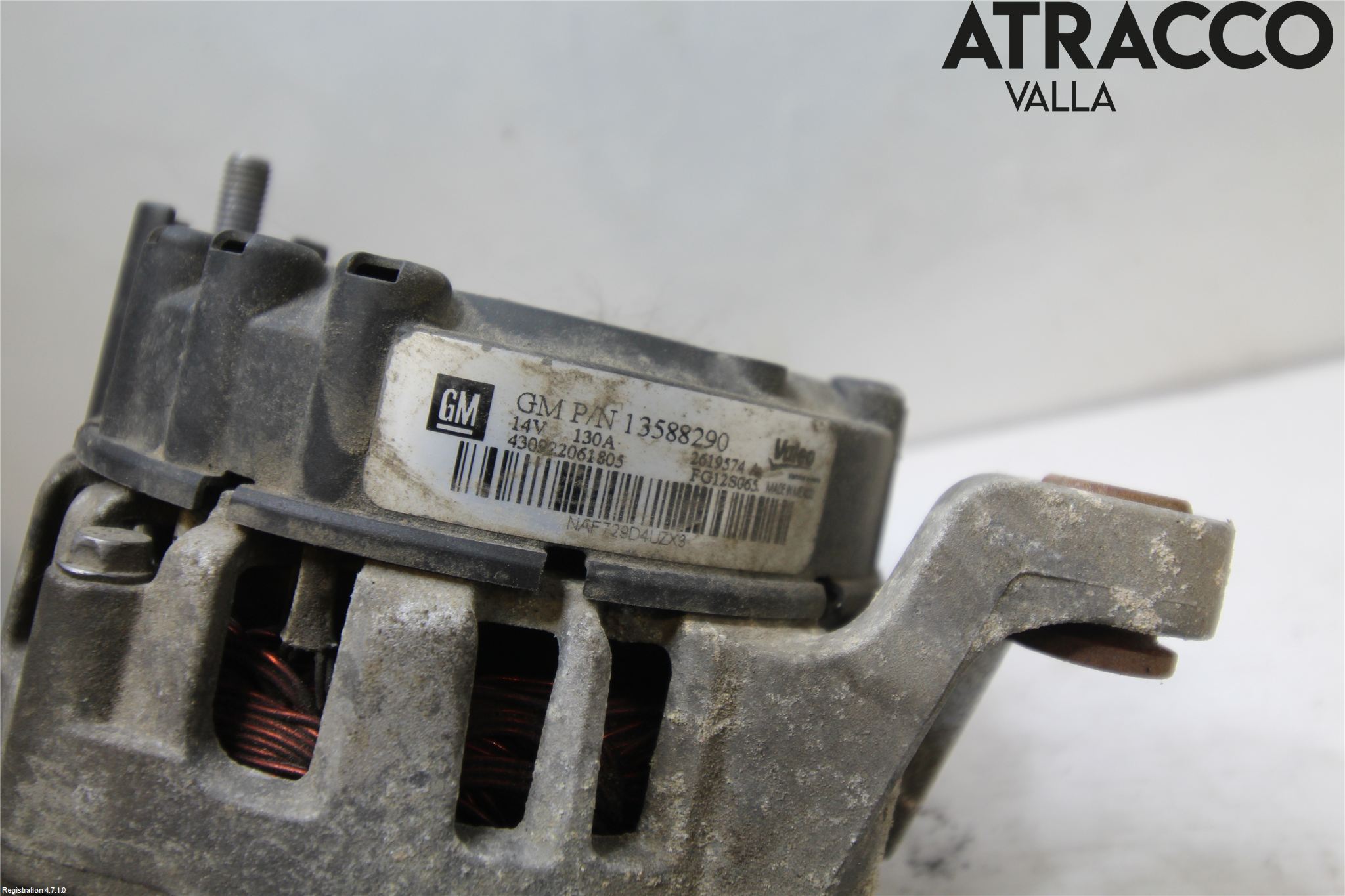 Opel ASTRA J 10-15 Generator