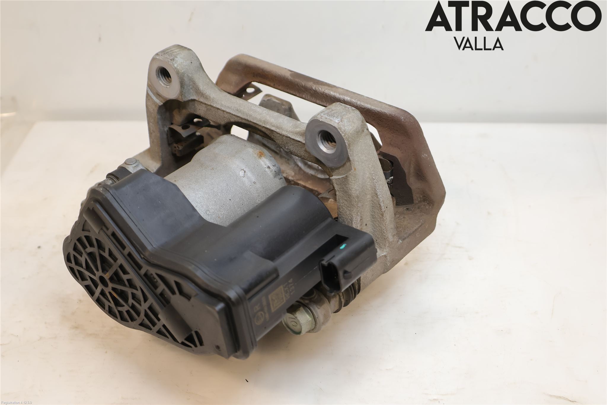 Tesla MODEL Y 21- Bromsok Bak Höger