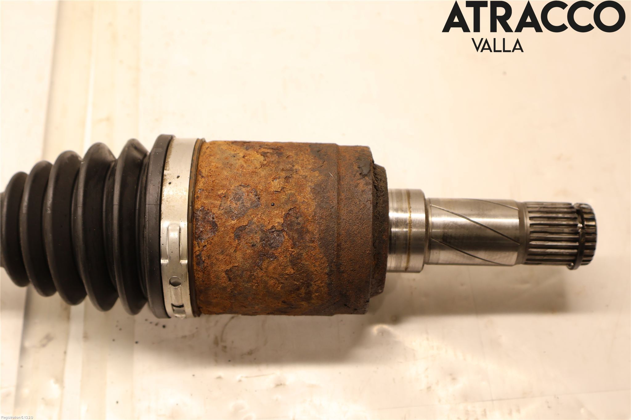 Volvo XC70 08-13 Drivaxel Bak Höger