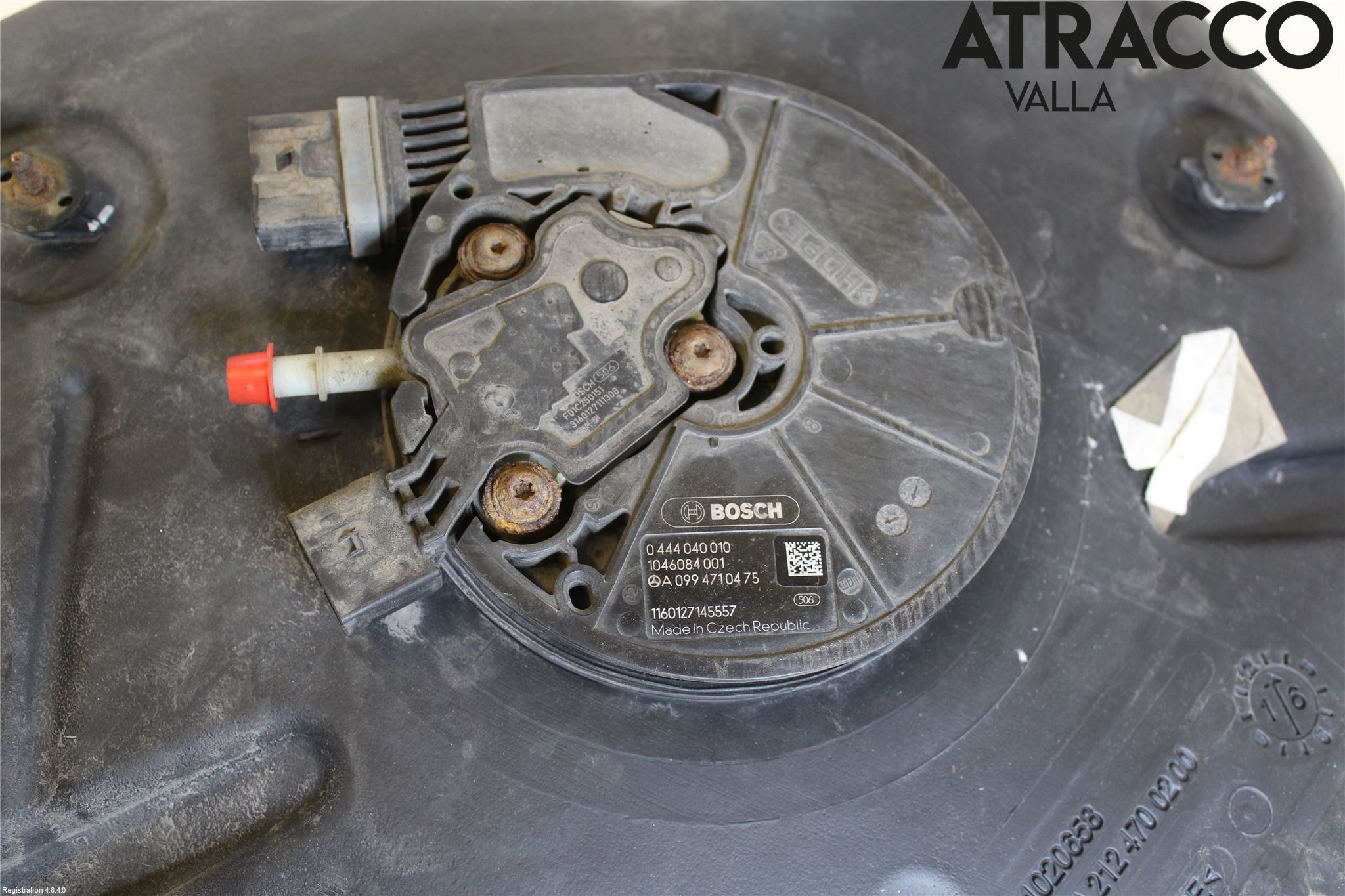 Mercedes-Benz MB E-KLASS (W212) 09-16 Adblue Tank