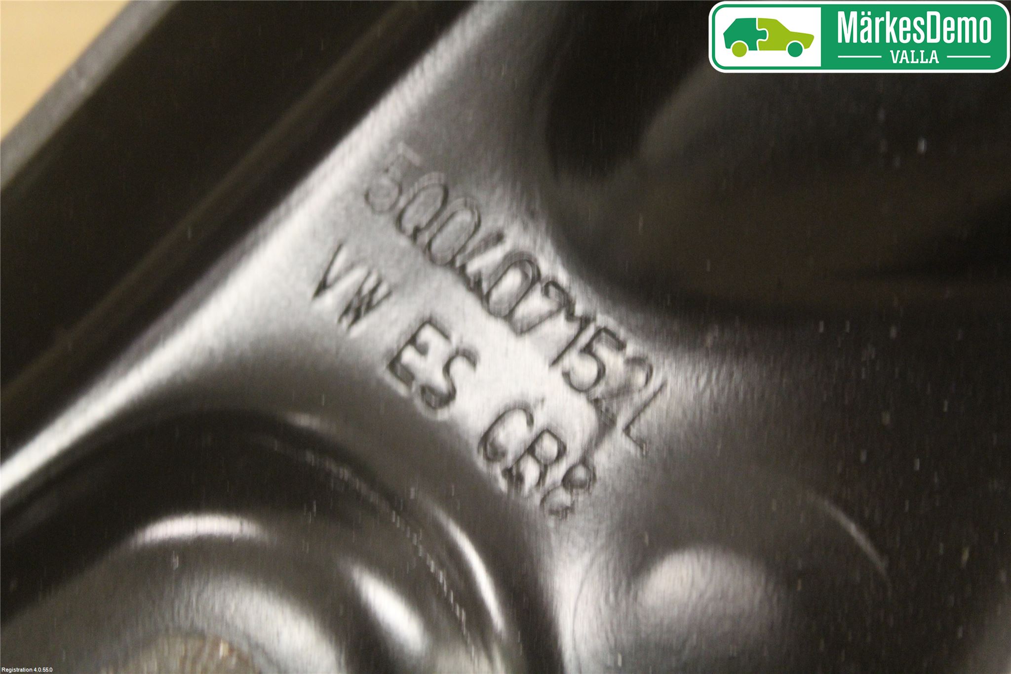 Skoda OCTAVIA (5E) 13-20 Bärarm Fram Undre Hö