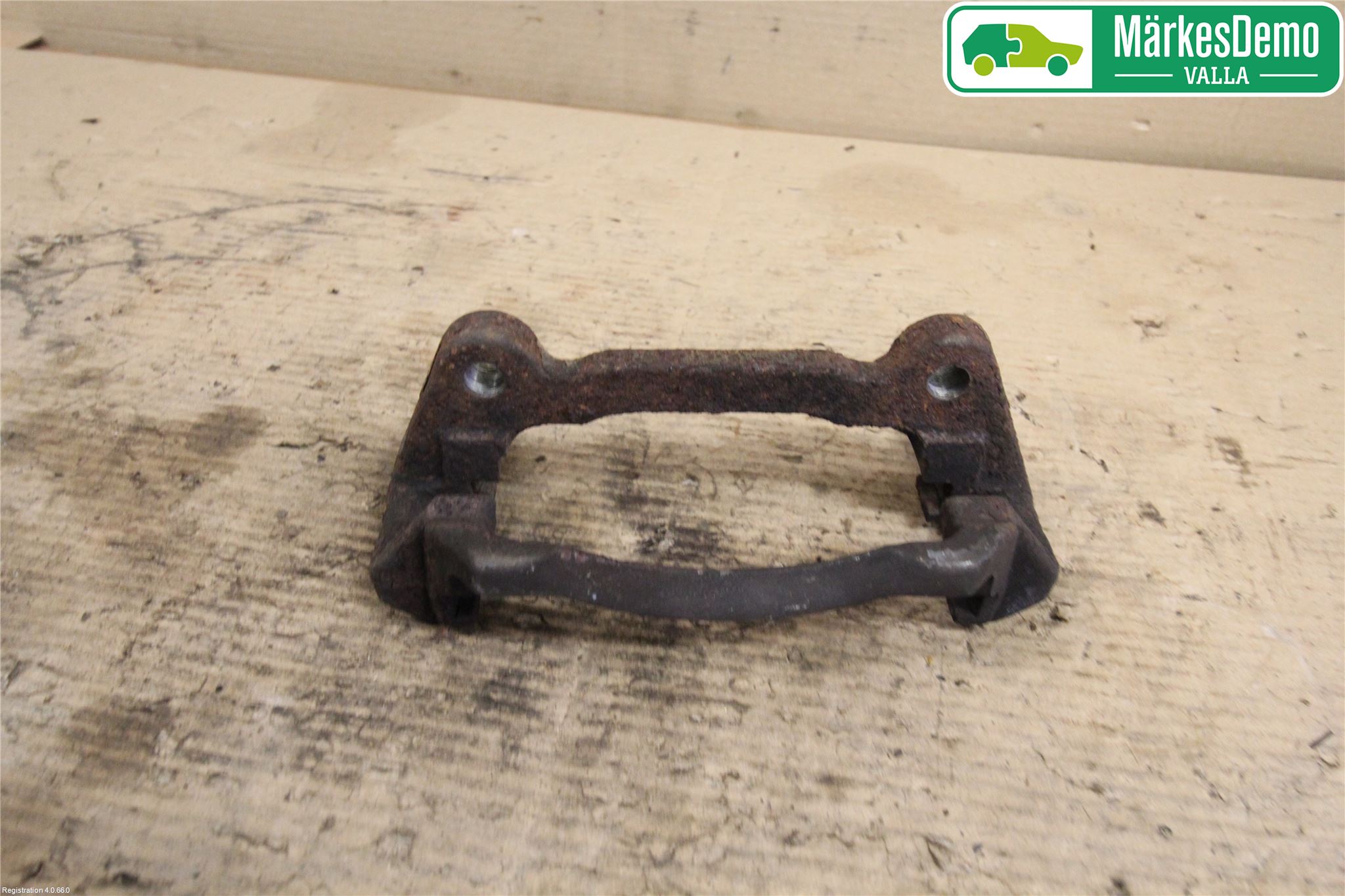 Skoda SUPERB 09-15 Bromsokshållare