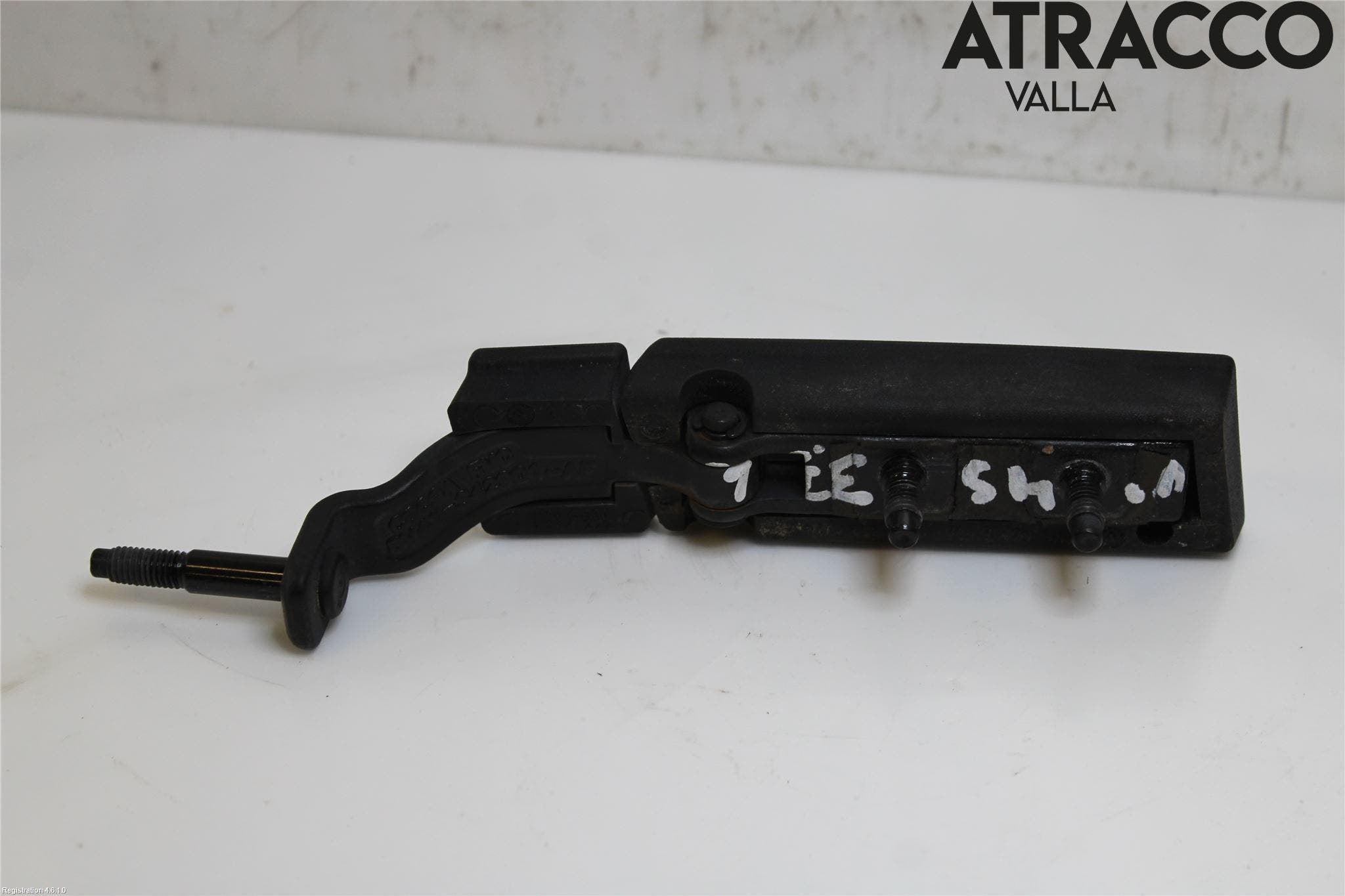 Ford KUGA 08-12 Bakluckegångjärn Vä