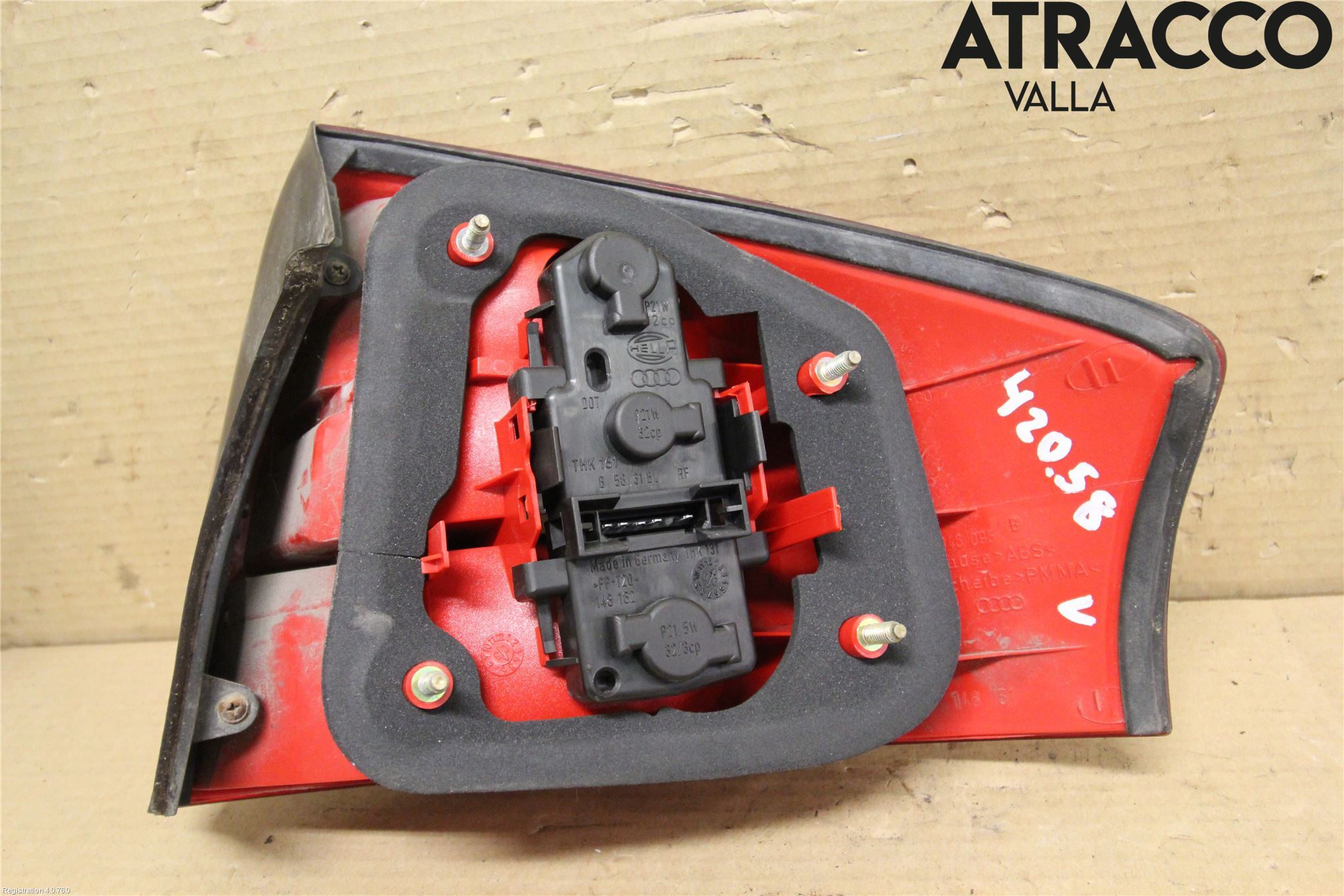 Audi A6/S6     97-05 Bakljus Vänster