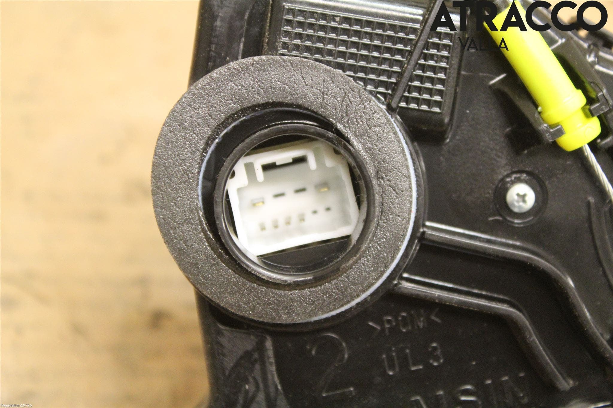 Toyota AURIS 13-19 Låskista-Dörrlås