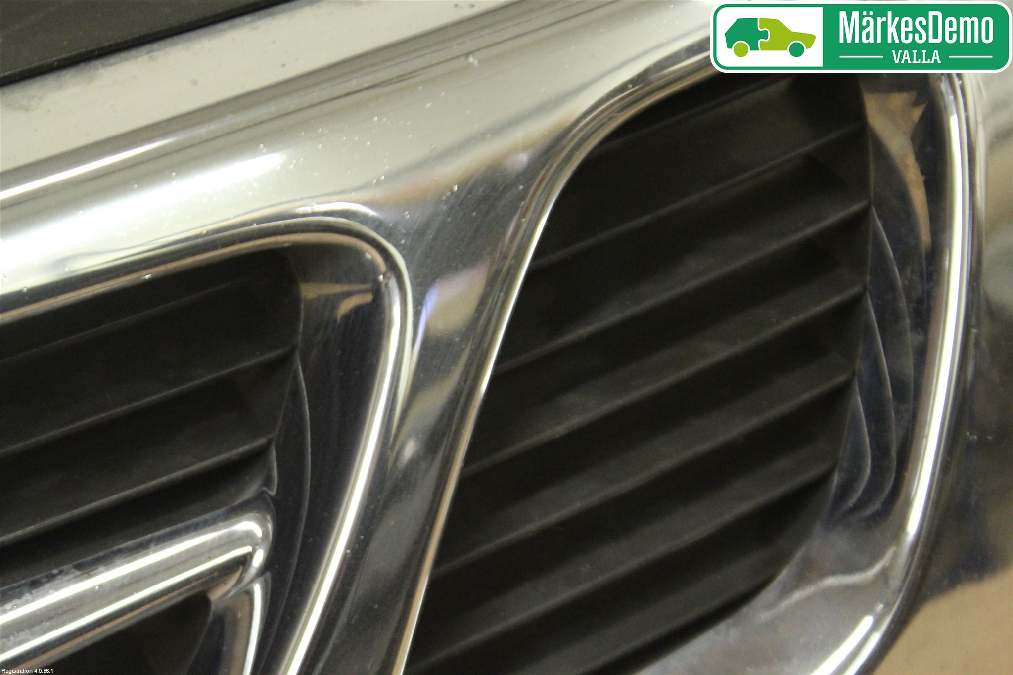 Saab 9-5 -05 Grill Komp