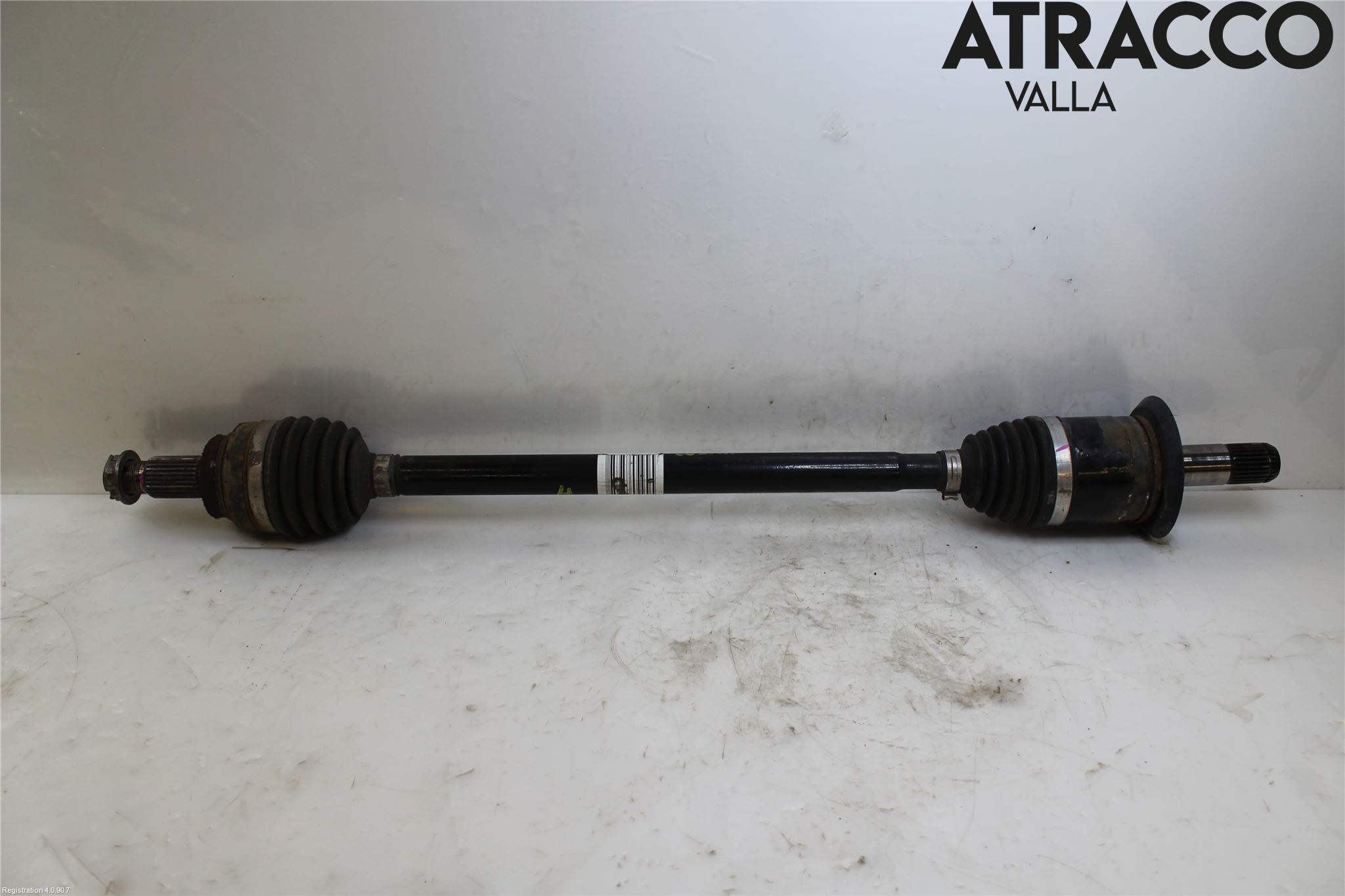 BMW 1 F20/F21 11-19 Drivaxel Bak Höger