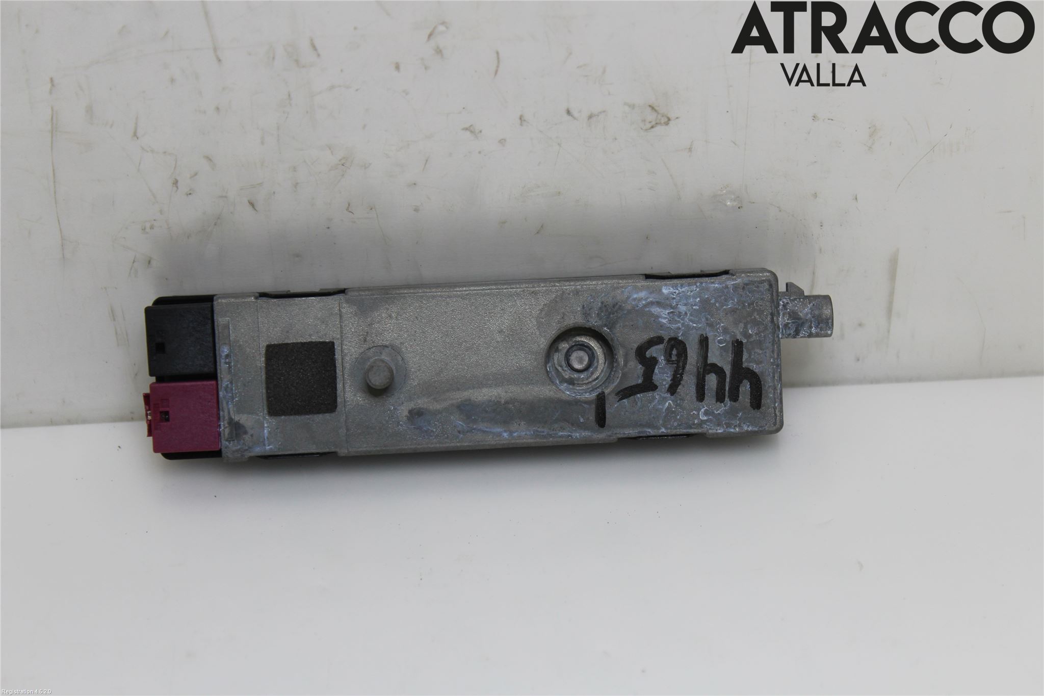 Mercedes-Benz MB C-KLASS (W204) 07-15 Antennförstärkare