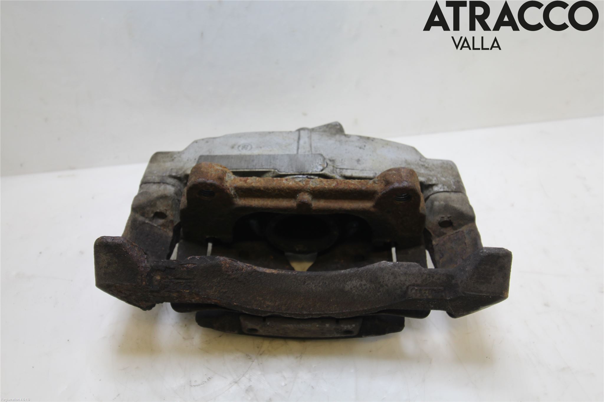 Volvo XC70 14-16 Bromsok Fram Höger