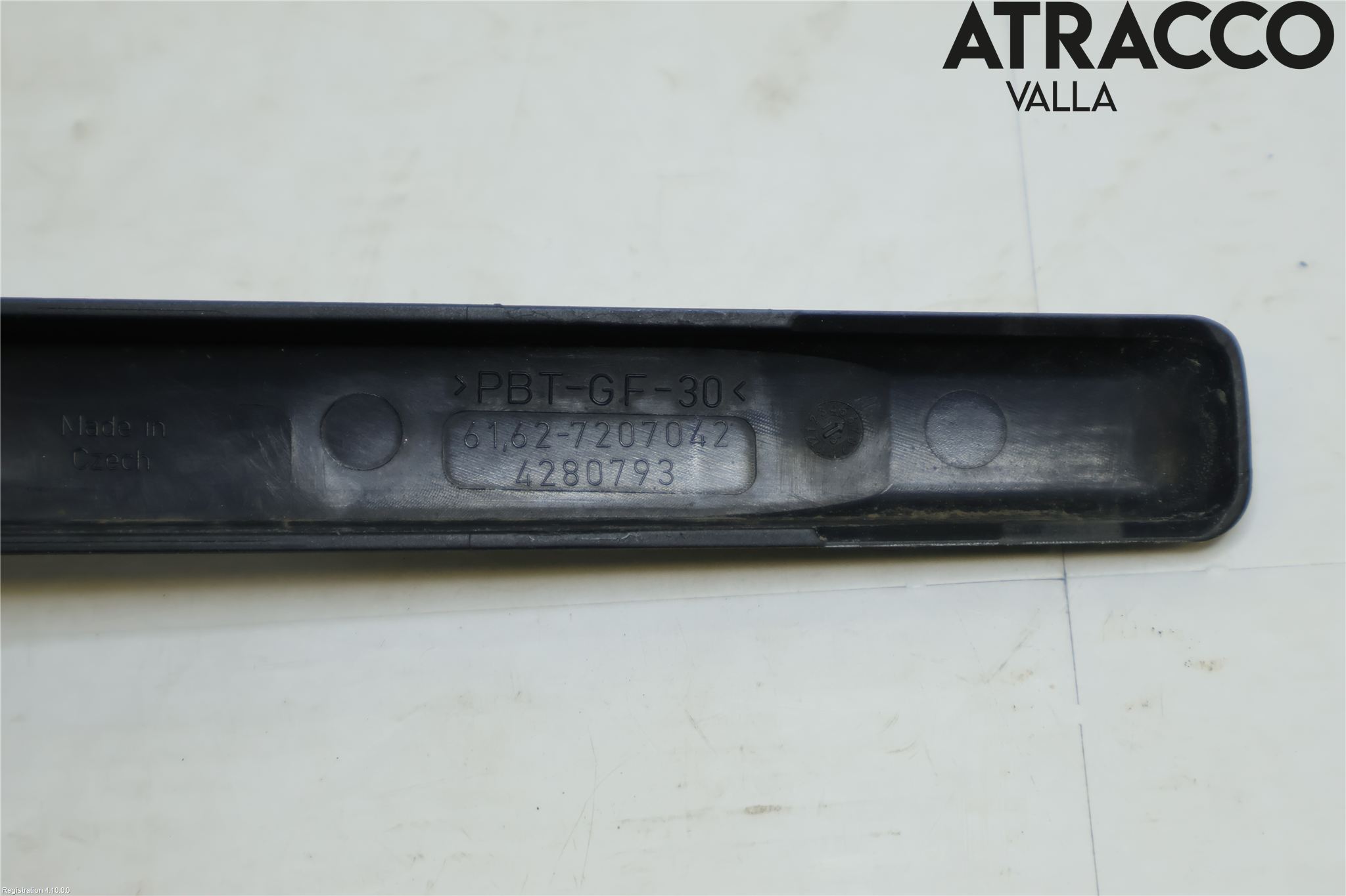 BMW 5 F10/F11/F18 09-17 Torkararm-Bakruta