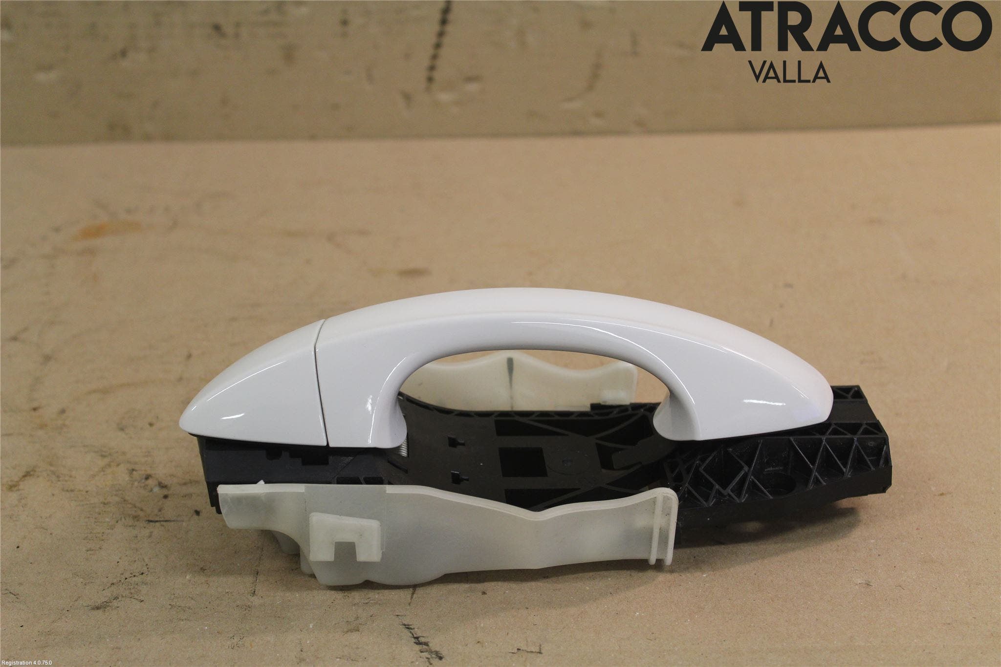 Skoda FABIA 15-21 Dörrhandtag Yttre Vä