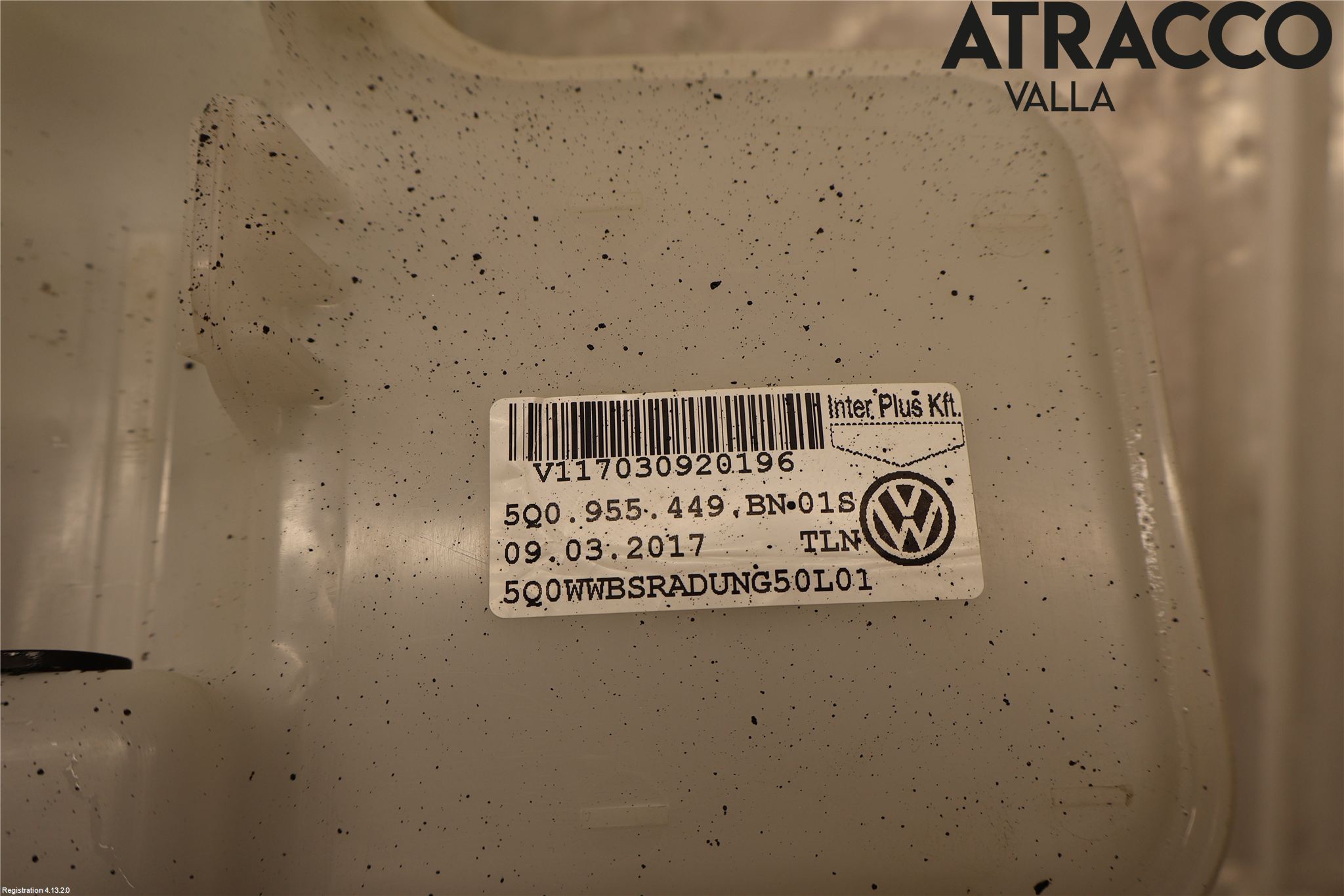 Audi Q2/SQ2 17- Spolartank Vindruta-Strål