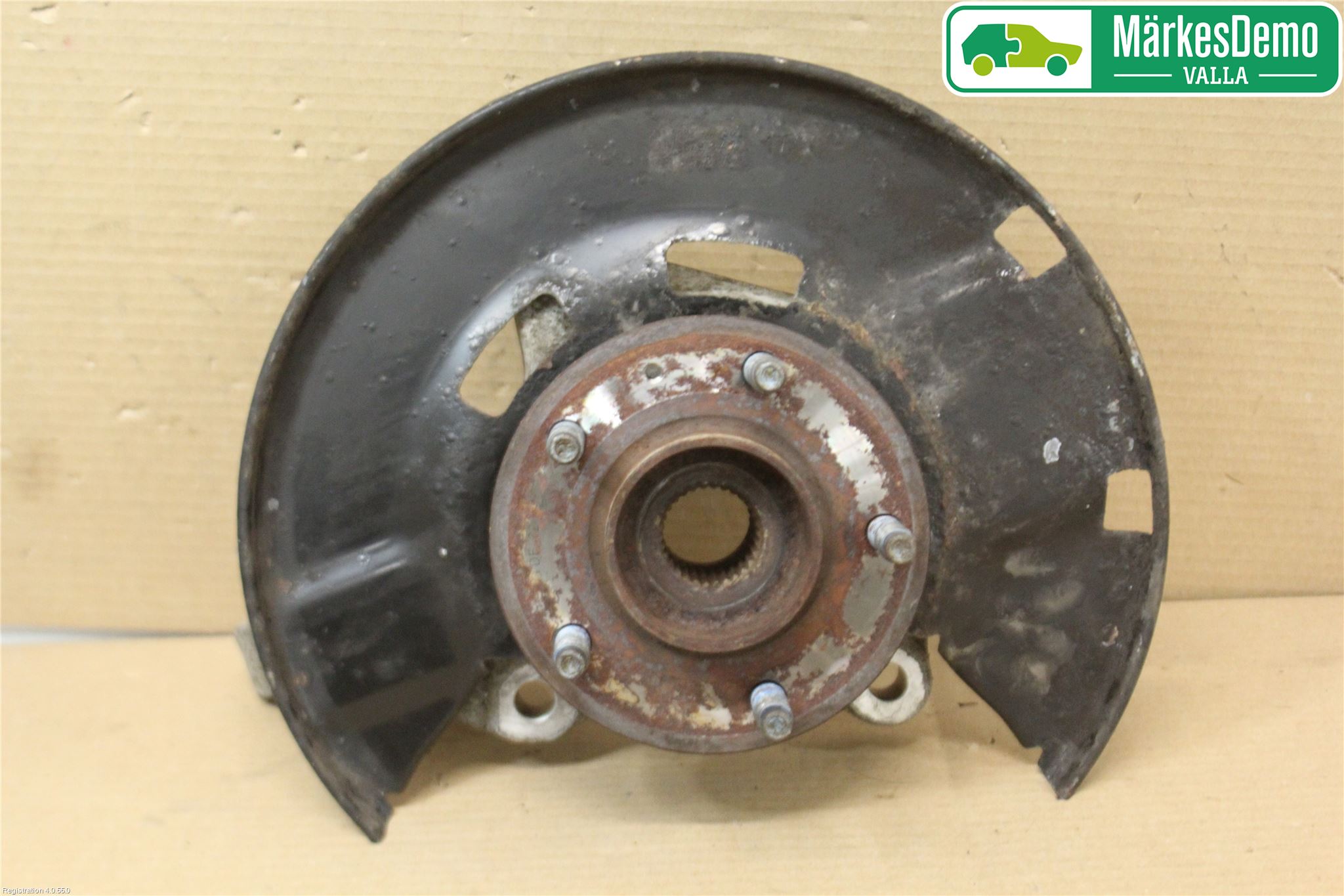 Opel ASTRA J 10-15 Styrspindel Lagerhus Vä
