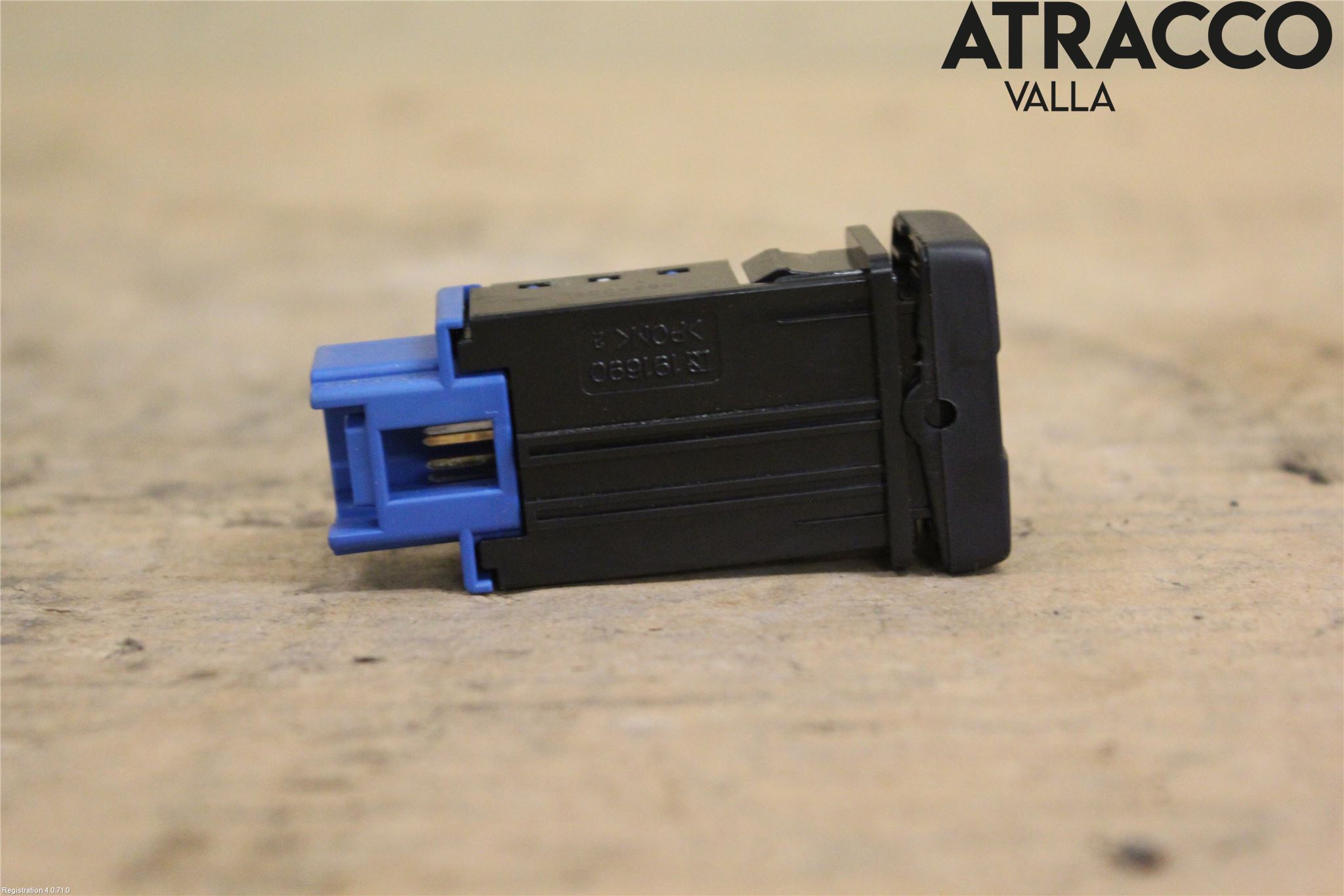 Toyota AURIS 13-19 Strömställare Stolvärme