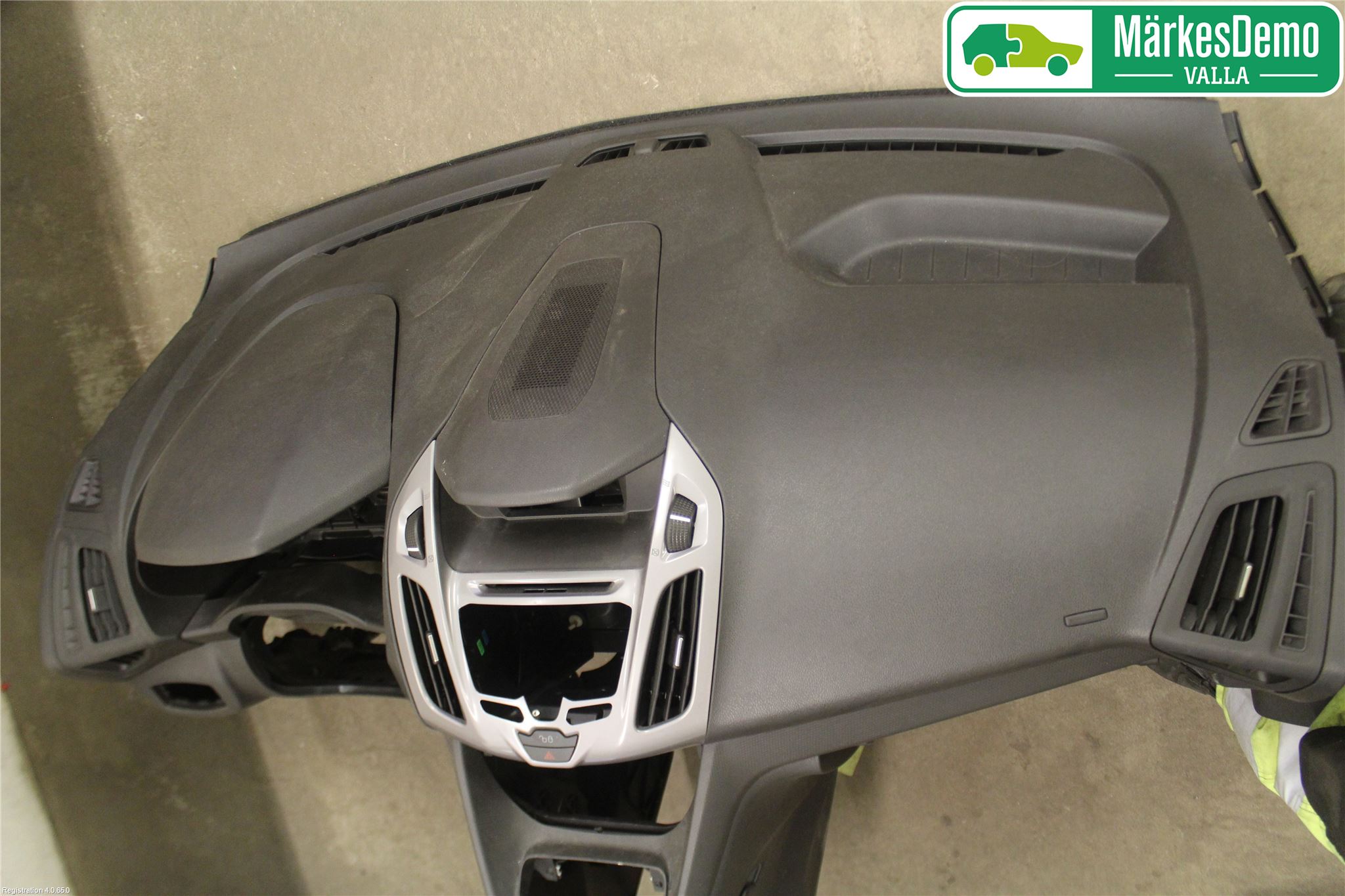 Ford TRANSIT/TOURNEO CONNECT 13-22 Instrumentbräda