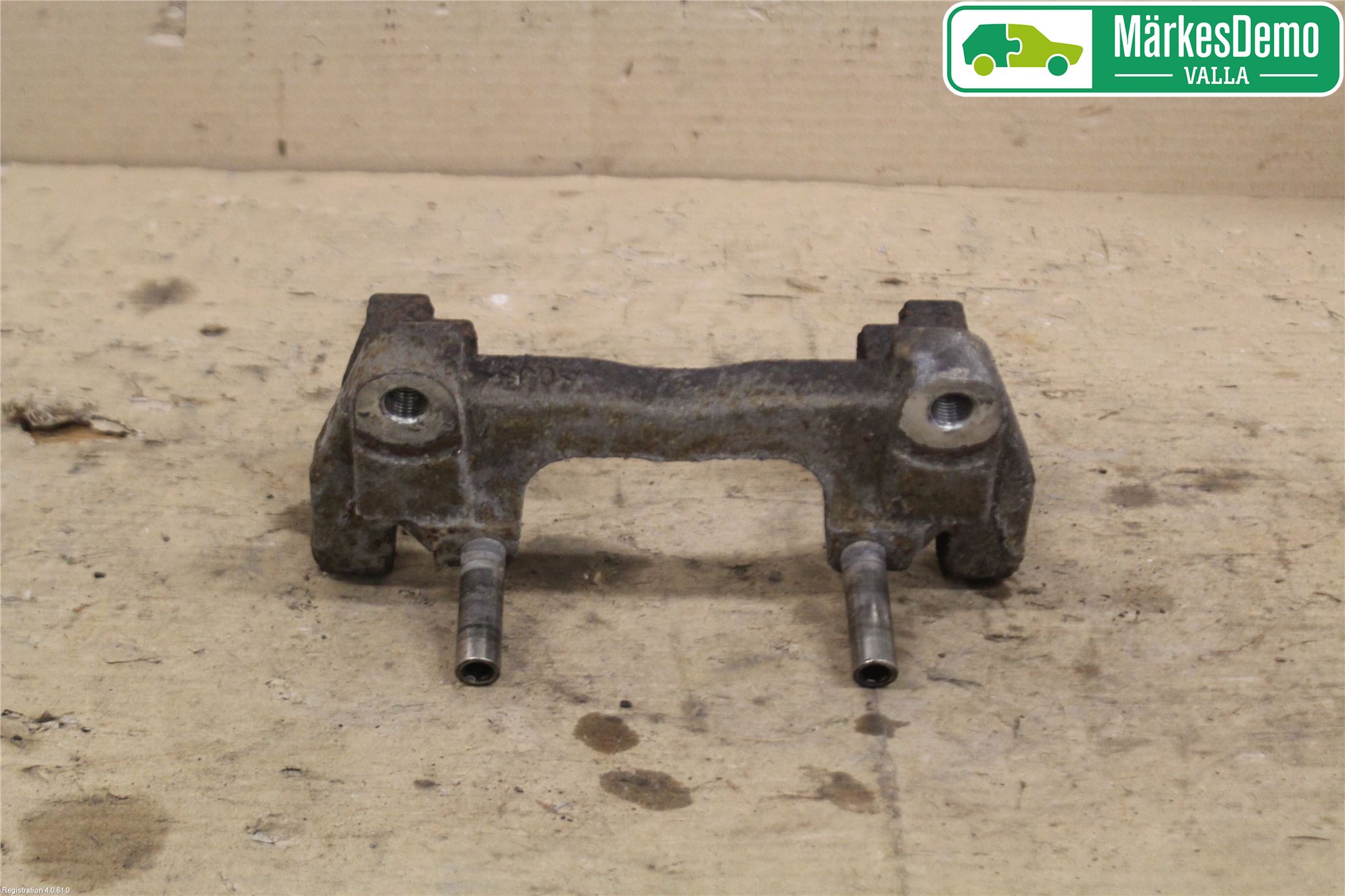 Renault LAGUNA III 08-10 Bromsokshållare