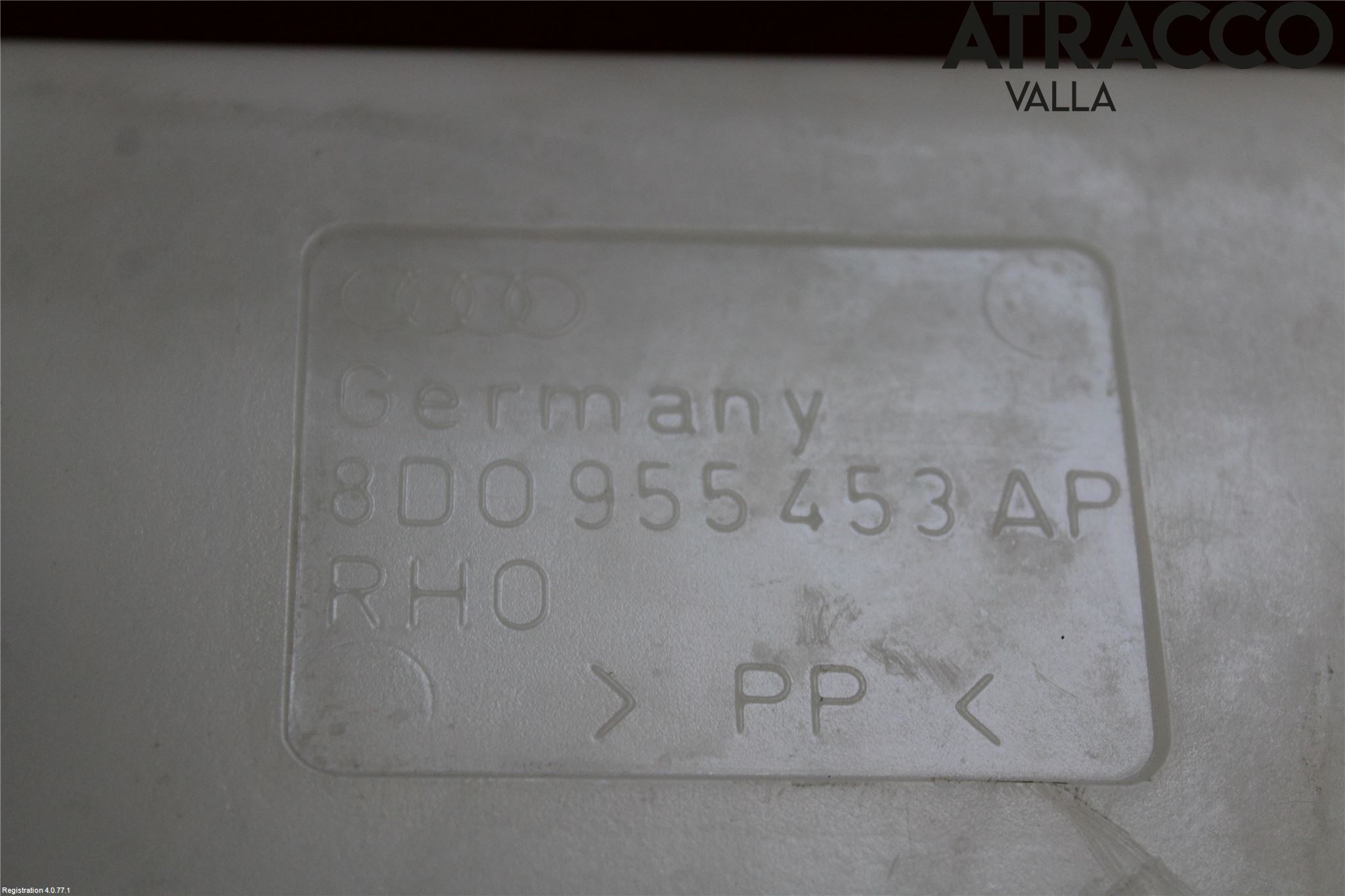 Volkswagen VW PASSAT 97-00 Spolartank Vindruta-Strål