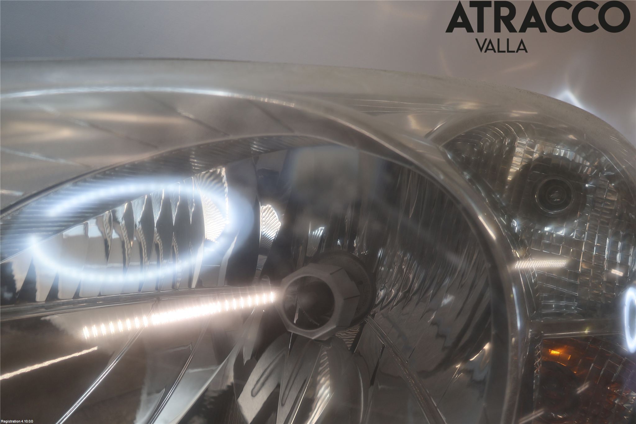 Peugeot PARTNER 08-15 Strålkastare Vänster