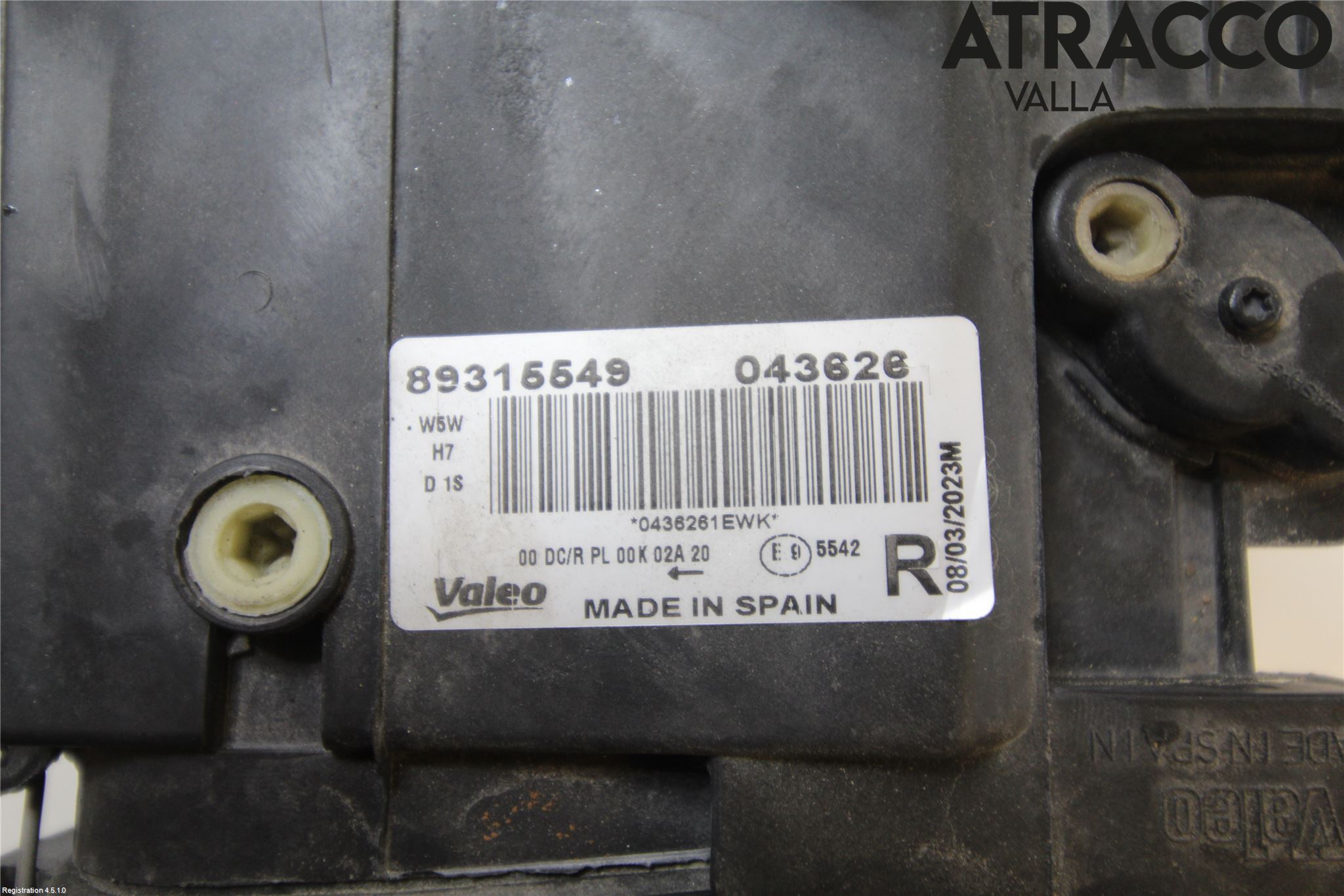 Volkswagen VW PASSAT 05-11 Strålkastare Höger