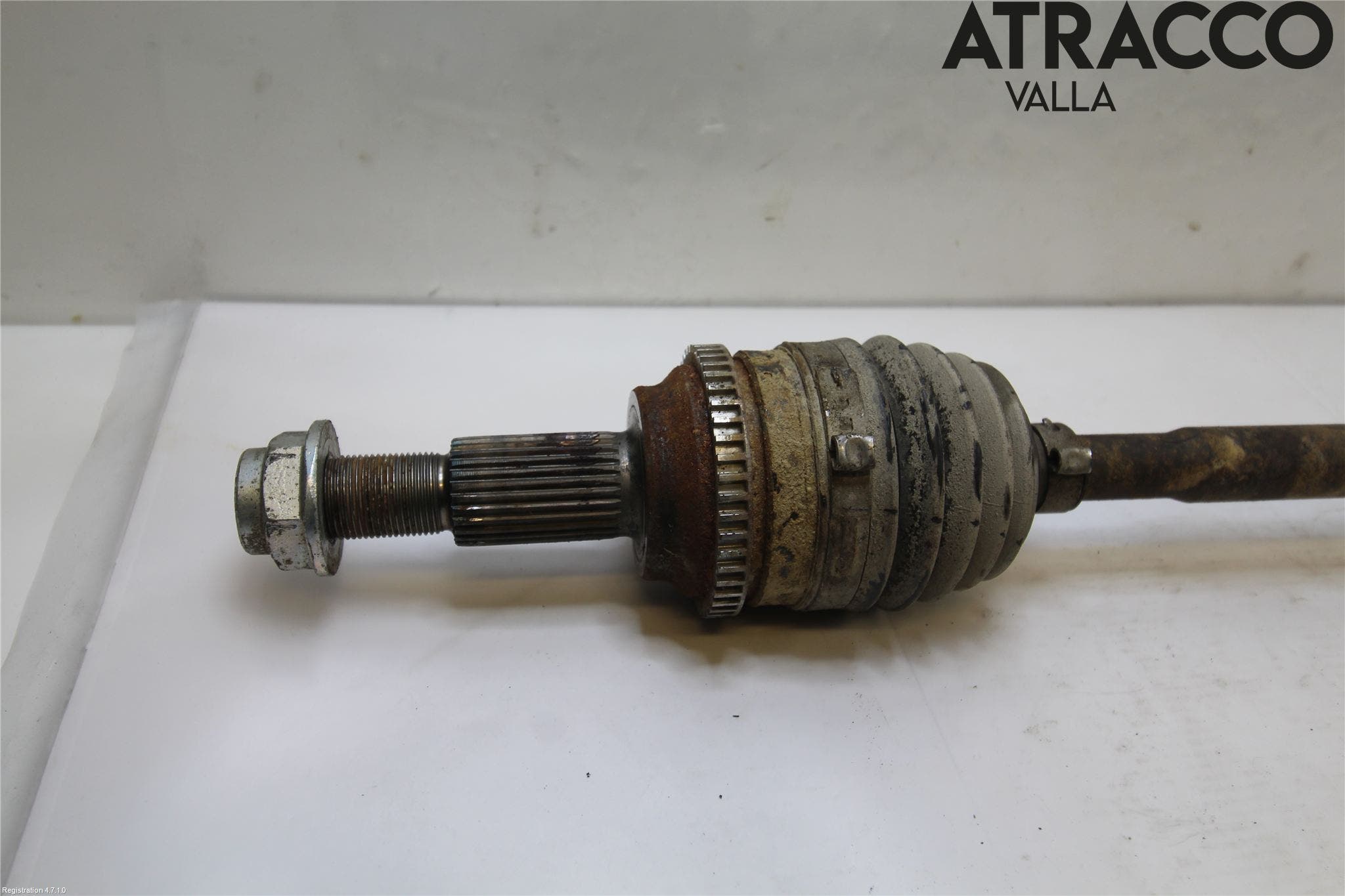 Mazda CX-5 17- Drivaxel Bak Höger