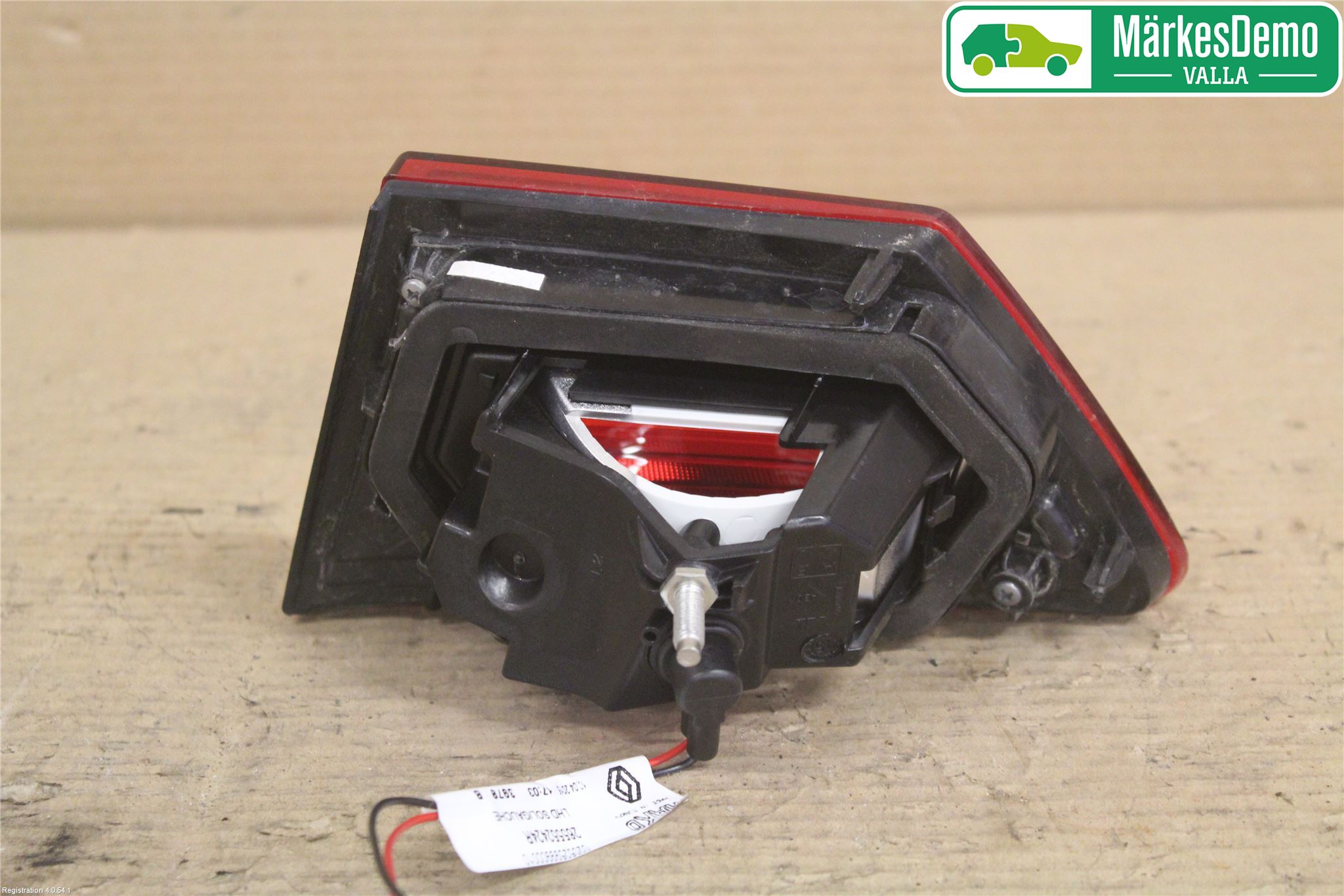 Renault CLIO IV 12-16 Bakljus Lucka Vä