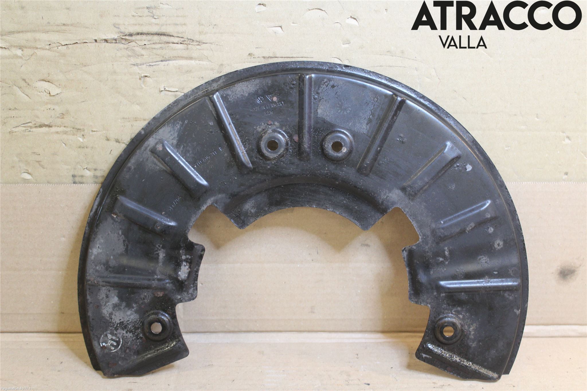 Audi Q7/SQ7 Bromssköld Fram