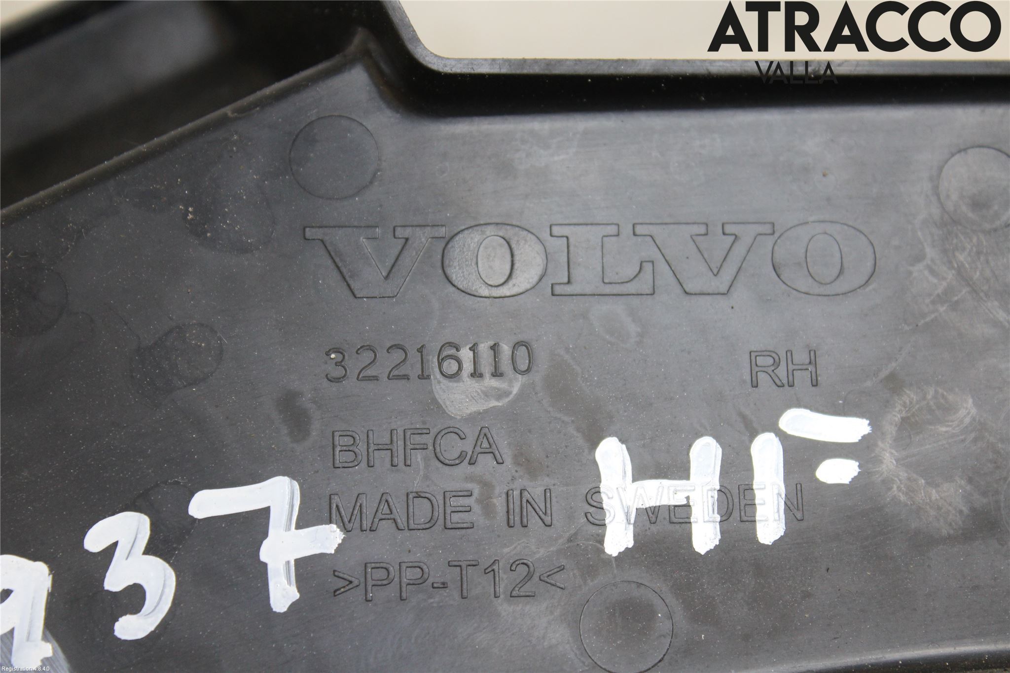 Volvo XC60 18- Torpedplåt-Torpedplast