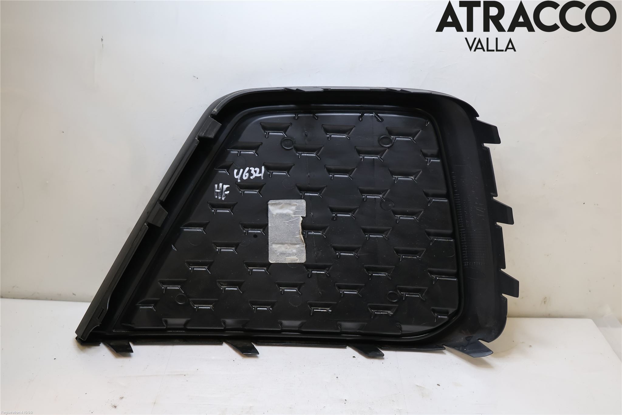 Audi A1 19- Stötfångardel Fram Hö