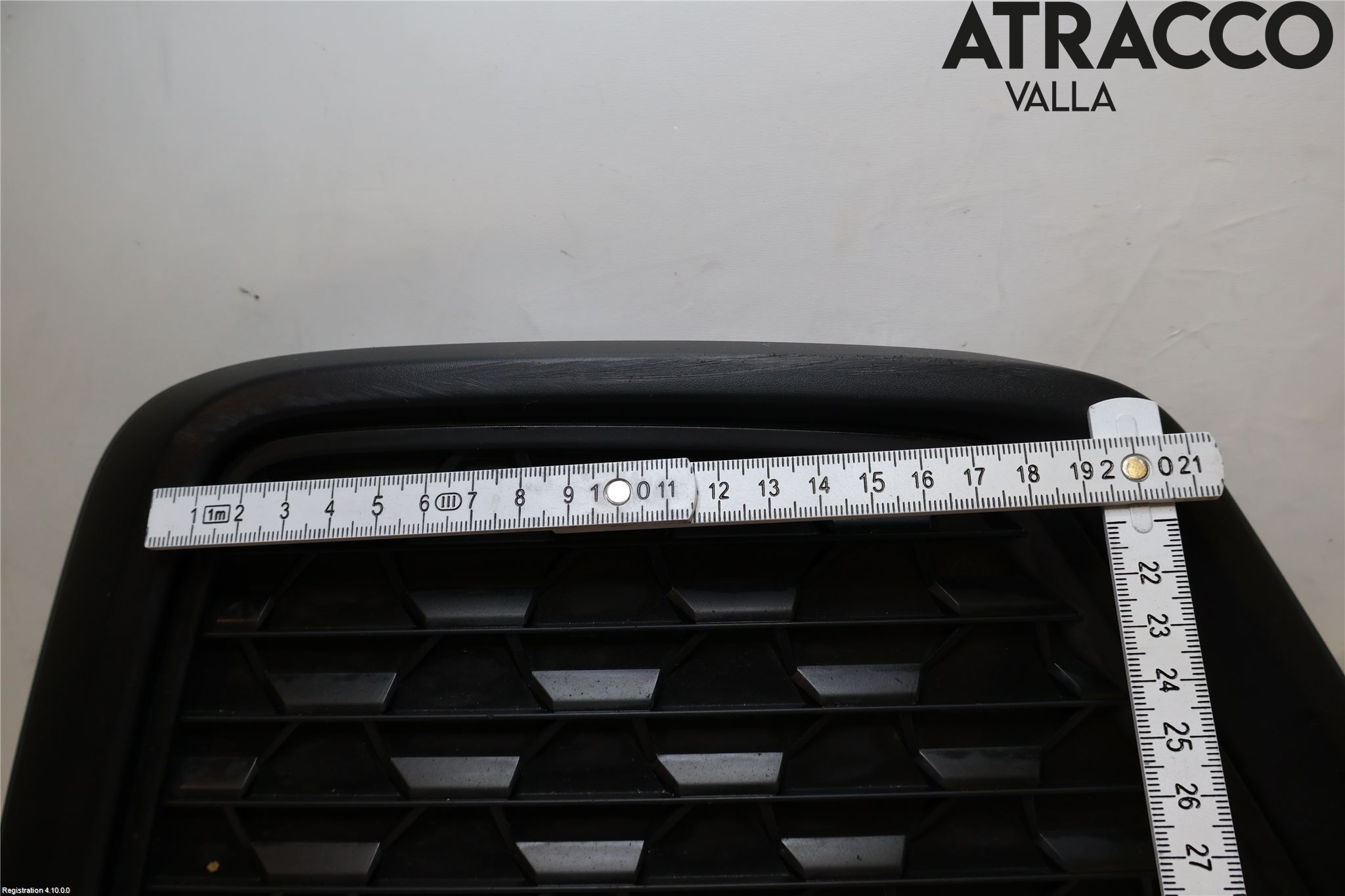 Audi A1 19- Stötfångardel Fram Hö