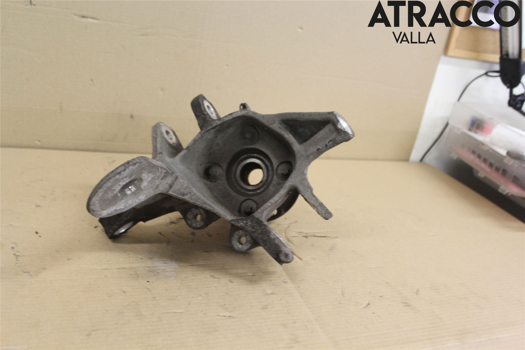 BMW 5 F10/F11/F18 09-17 Hjullagerhus-Spindel Hö B