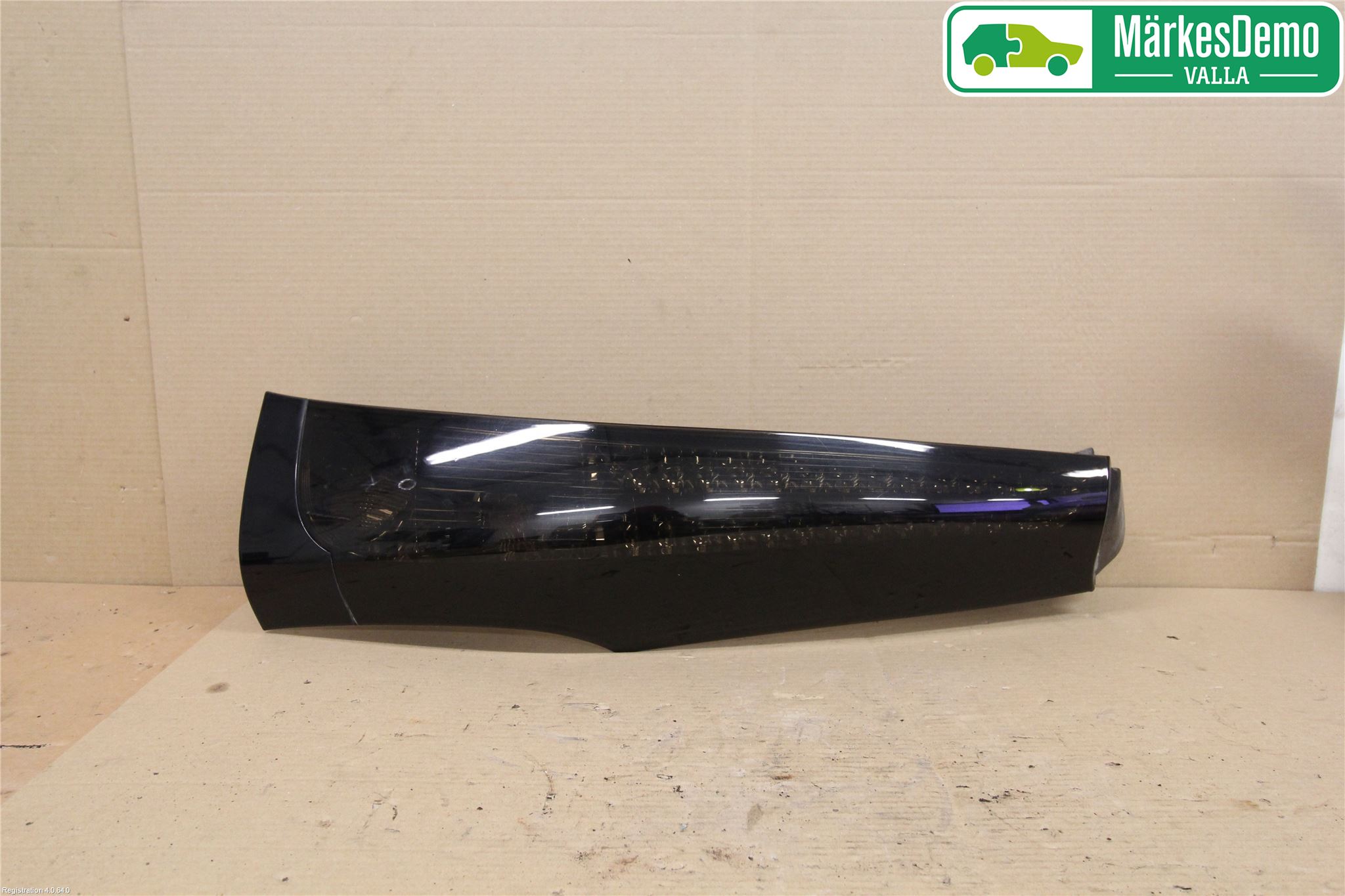 Mitsubishi GRANDIS Bakljus Höger