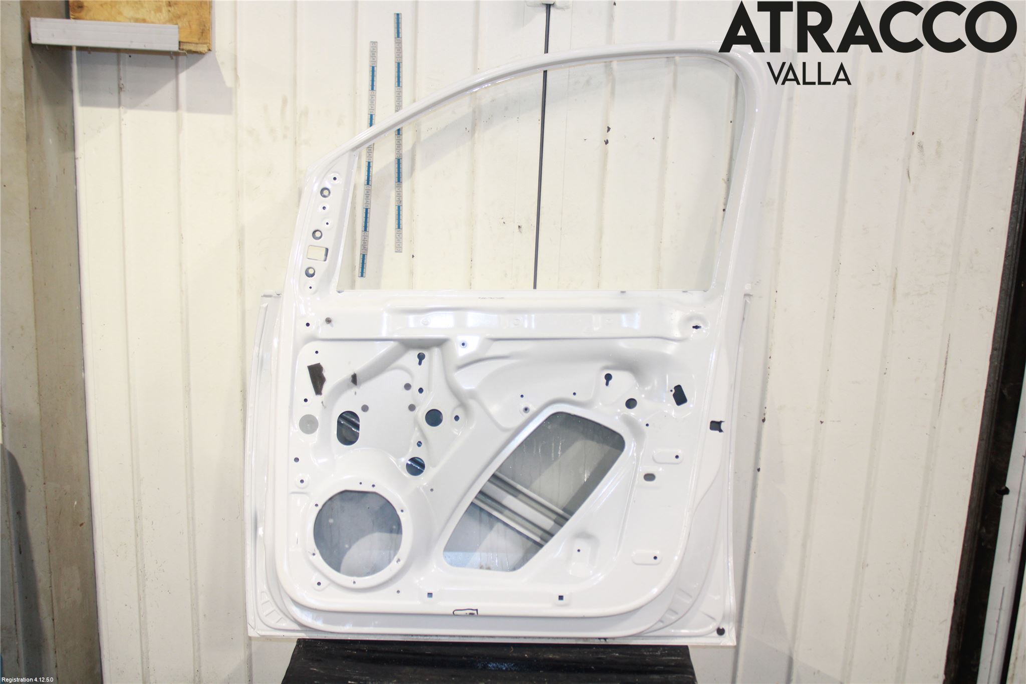 Volkswagen VW CADDY 16-20 Dörr Fram Höger