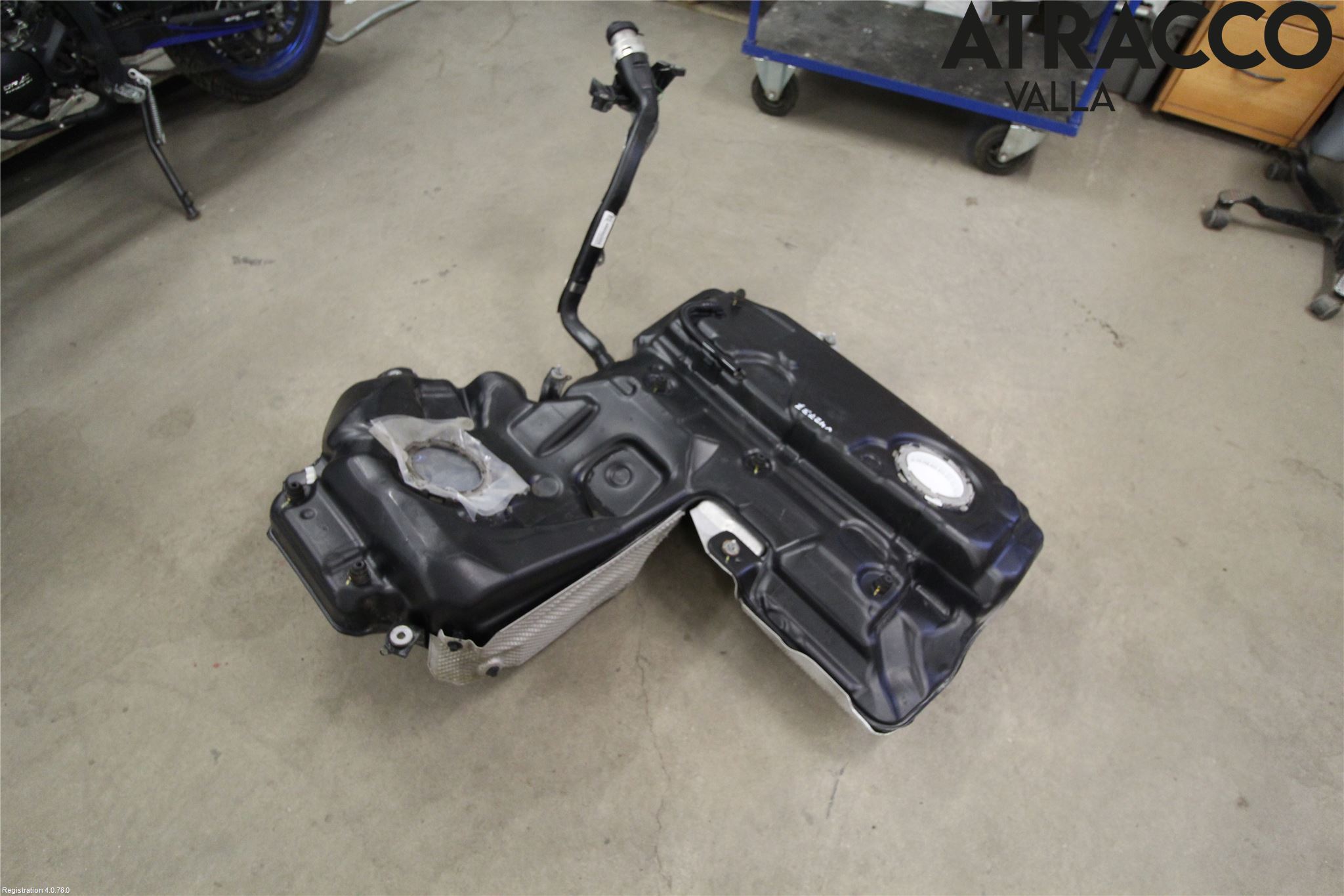 Audi A6 ALLROAD 12-18 Bränsletank Diesel